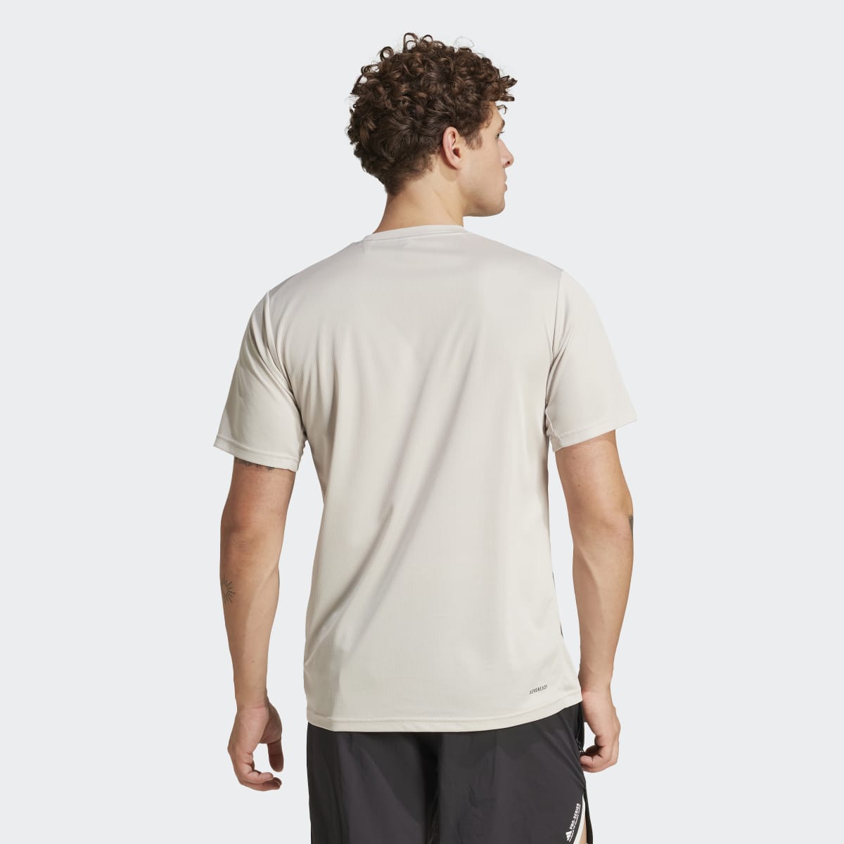 T-shirt de Homem Train Essentials Training Cinzento-2