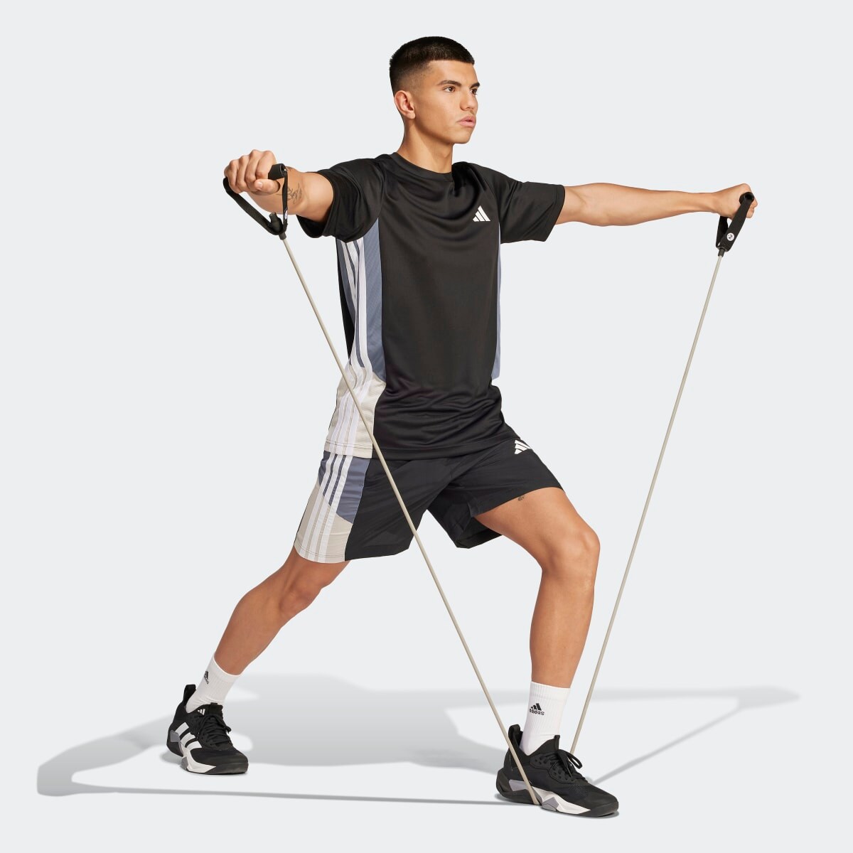 T-shirt de Homem Train Essentials Seasonal Colorblock Preto-4