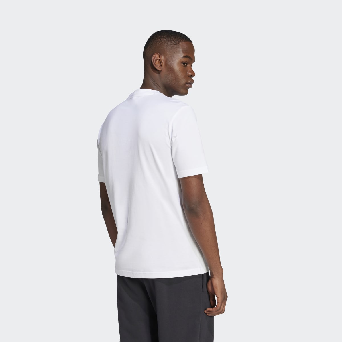 T-shirt de Homem Essentials Big Logo Branco-2