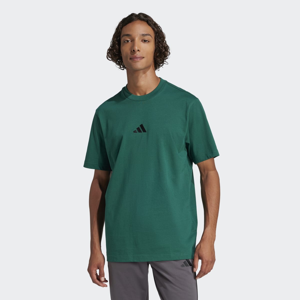 T-shirt de Homem Essentials Small Logo Single Jersey Verde-1