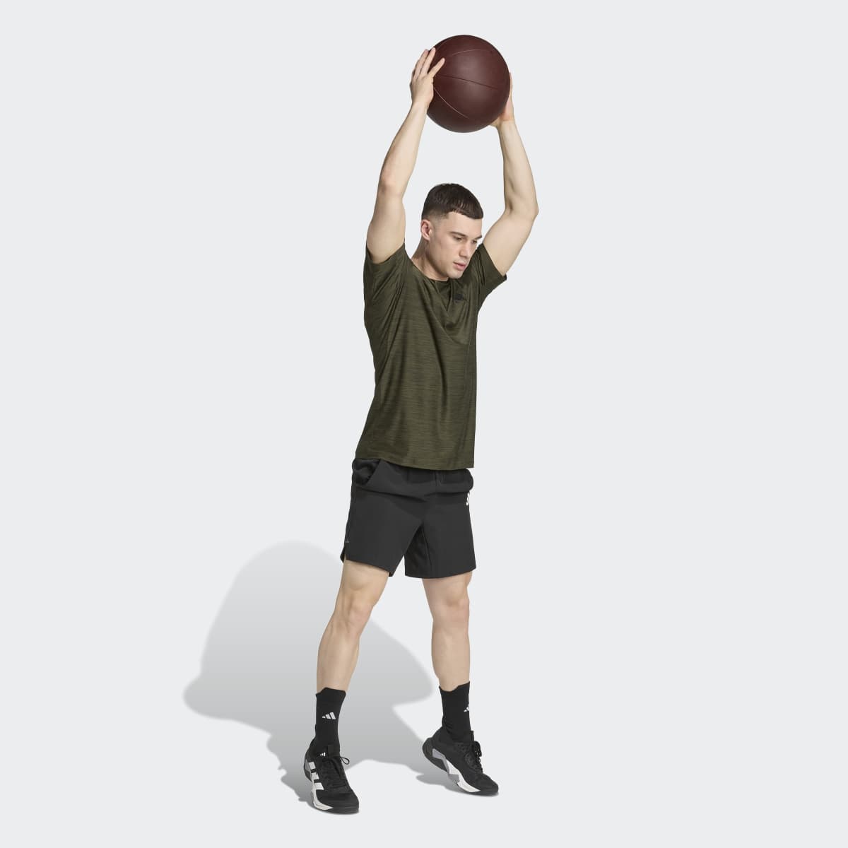 T-shirt de Homem Train Essentials Stretch Training Verde-3