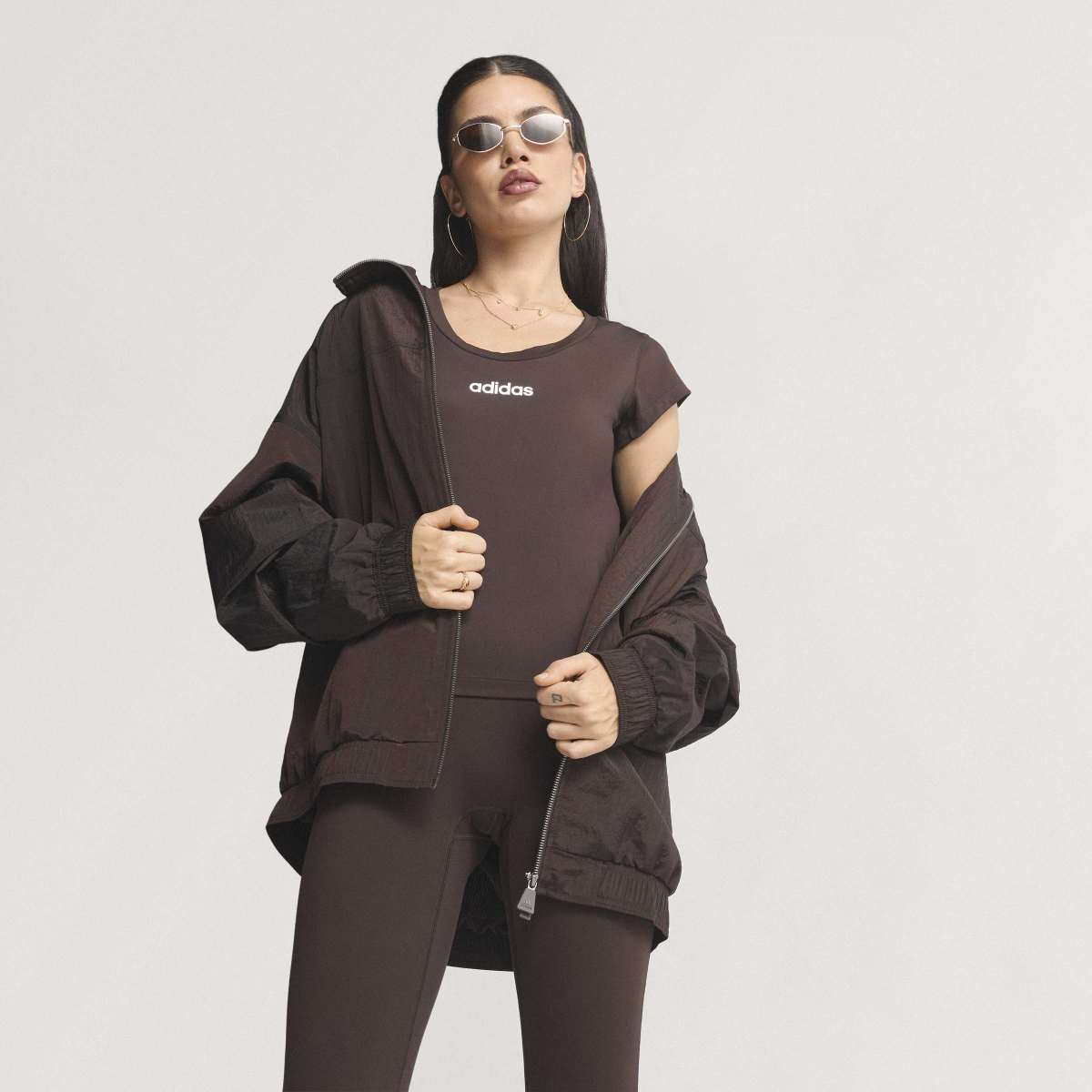 T-shirt de Mulher Workout Essentials Plus Castanho-7