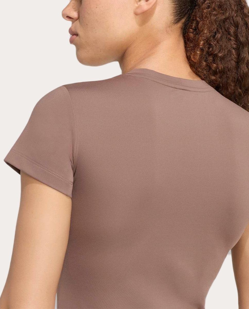 T-shirt de Mulher Motion Castanho-5