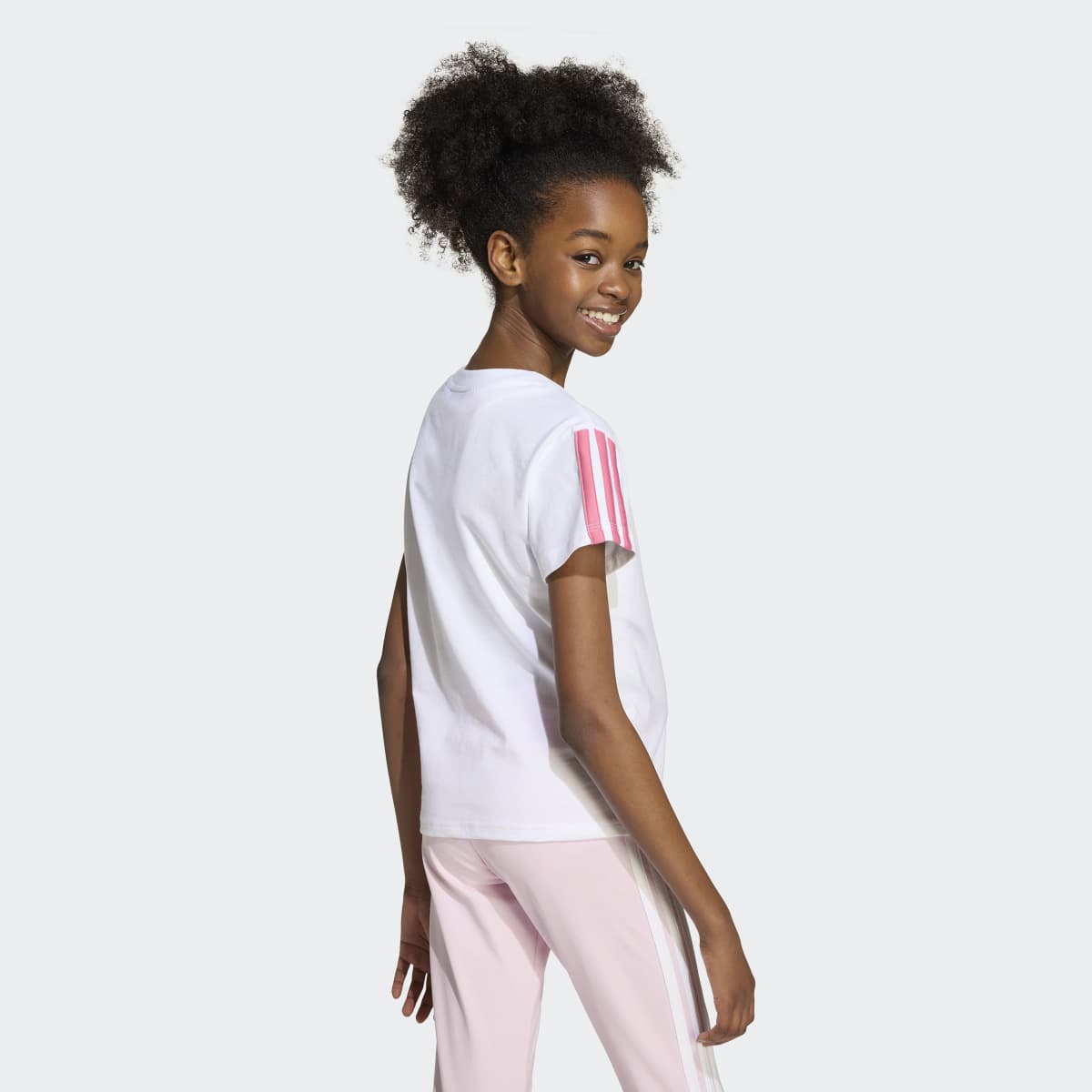 T-shirt Essentials Branco-2