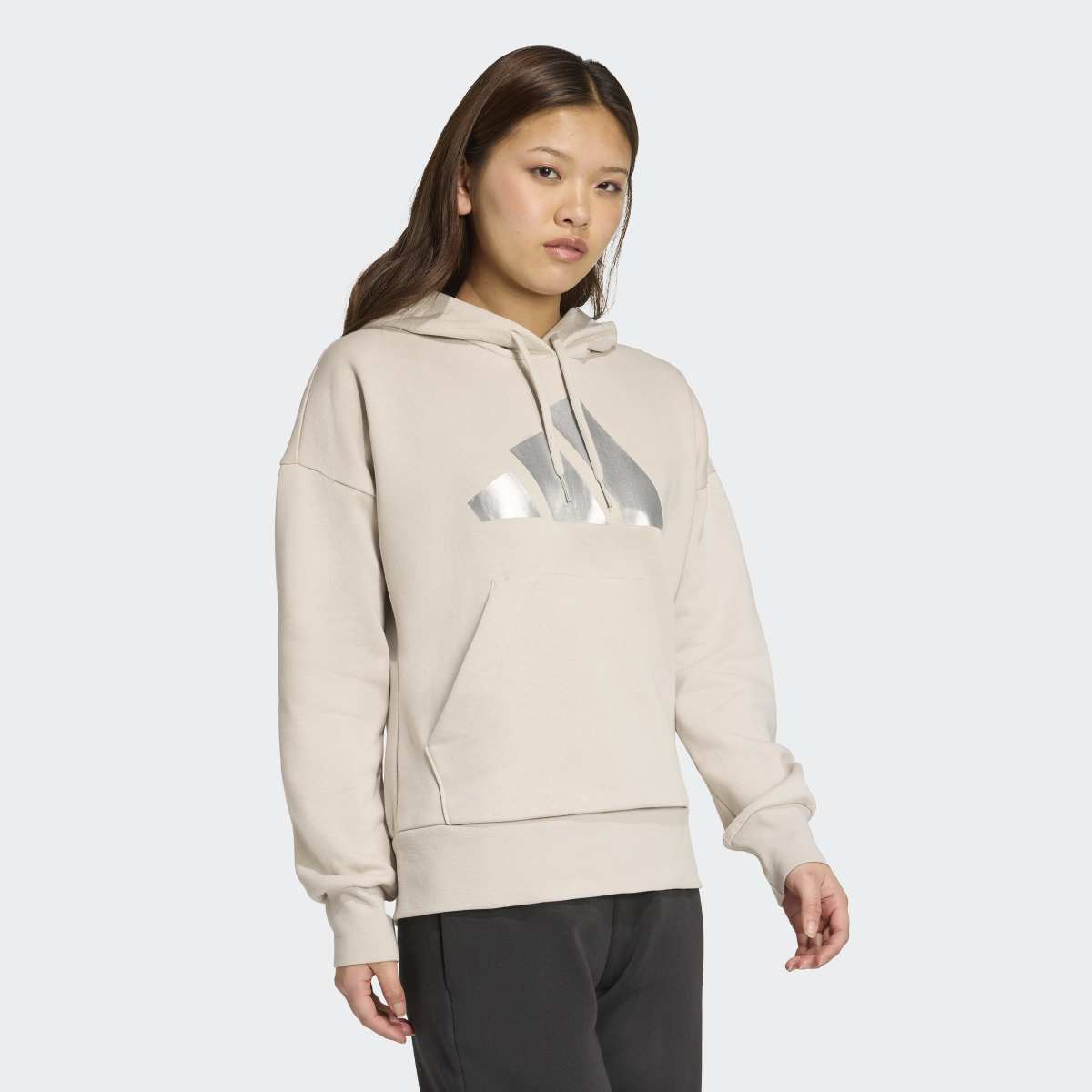 Sweatshirt de Mulher Holiday Metallic Graphic Bege-3