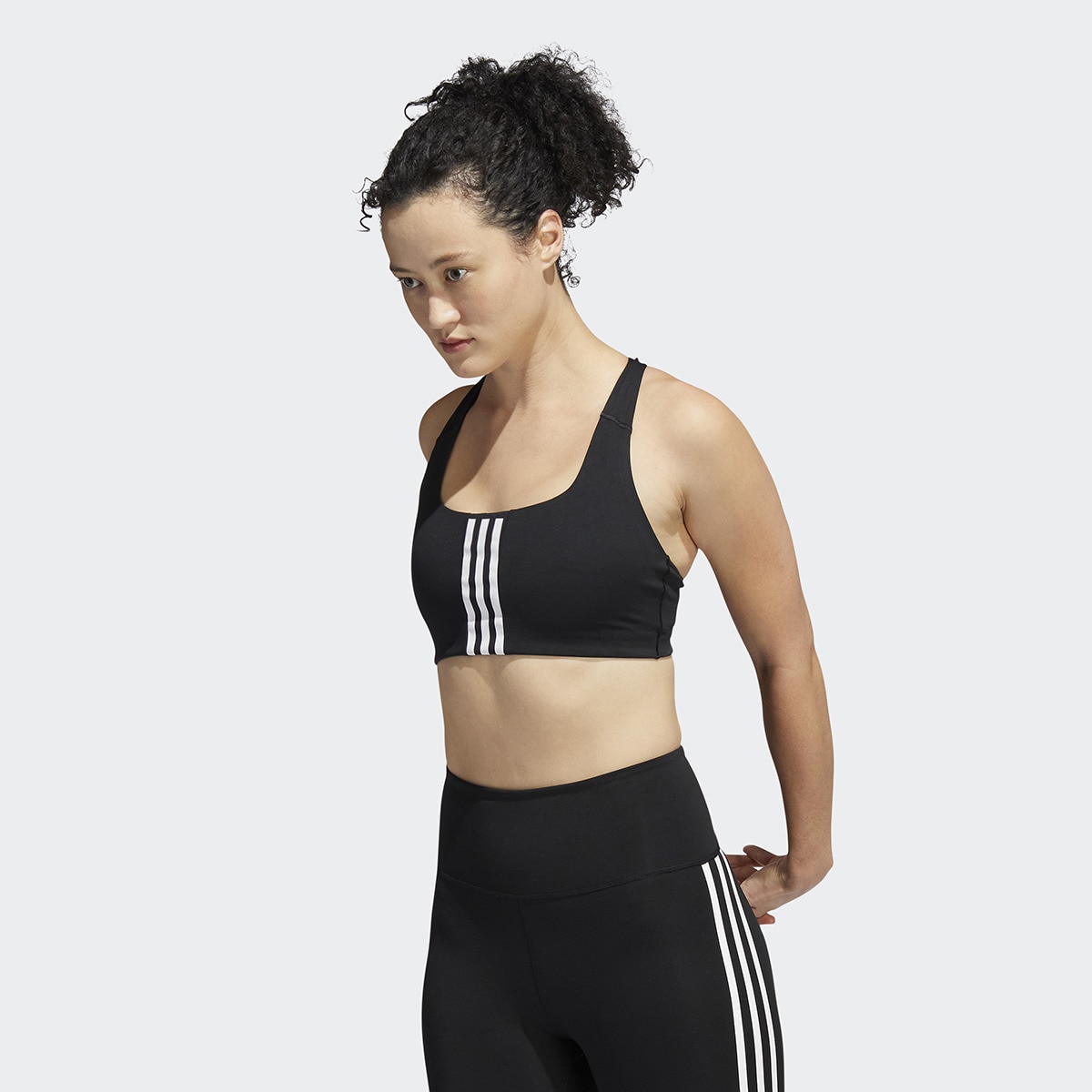 Top de Mulher Powerimpact Training Preto / Branco-1
