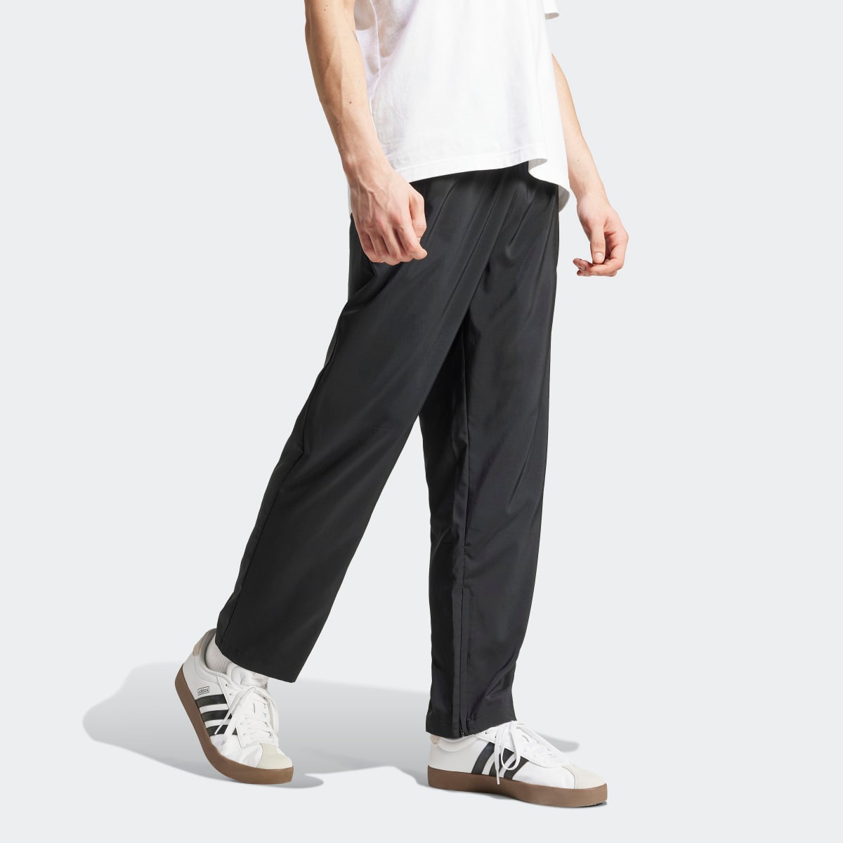 Calças de Homem Essentials Small Logo Open-Hem Stanford Preto-3