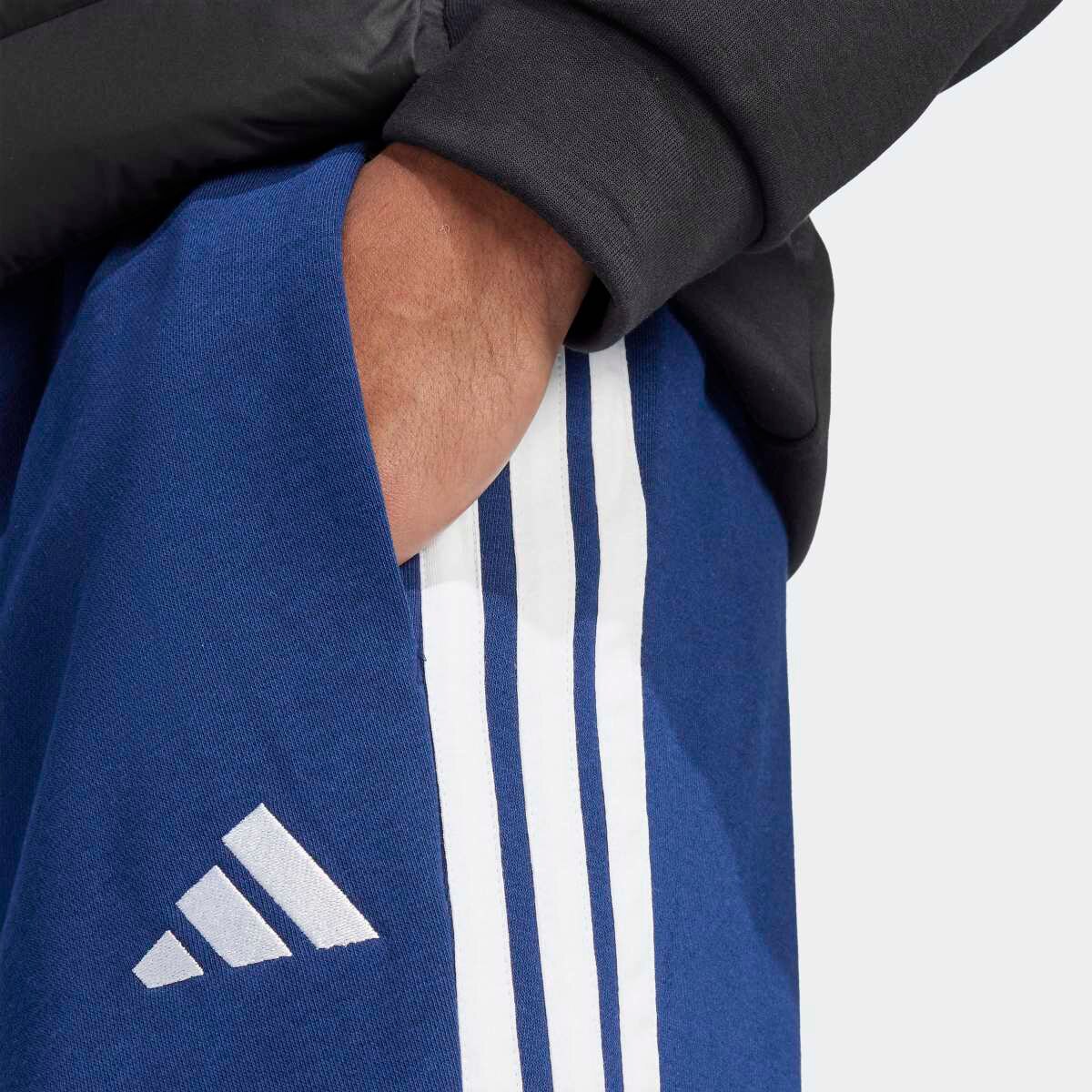 Calças de Homem Essentials 3-Stripes Open Hem Fleece Azul-escuro-5