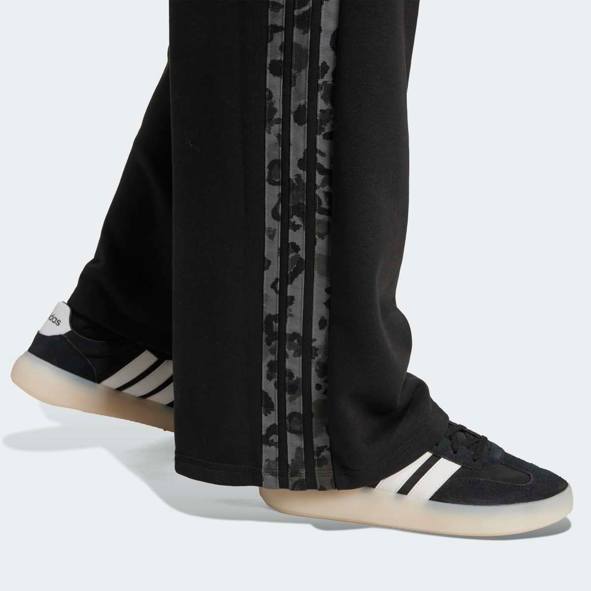 Calças de Mulher Animal Print 3-Stripes Open Hem Preto-4