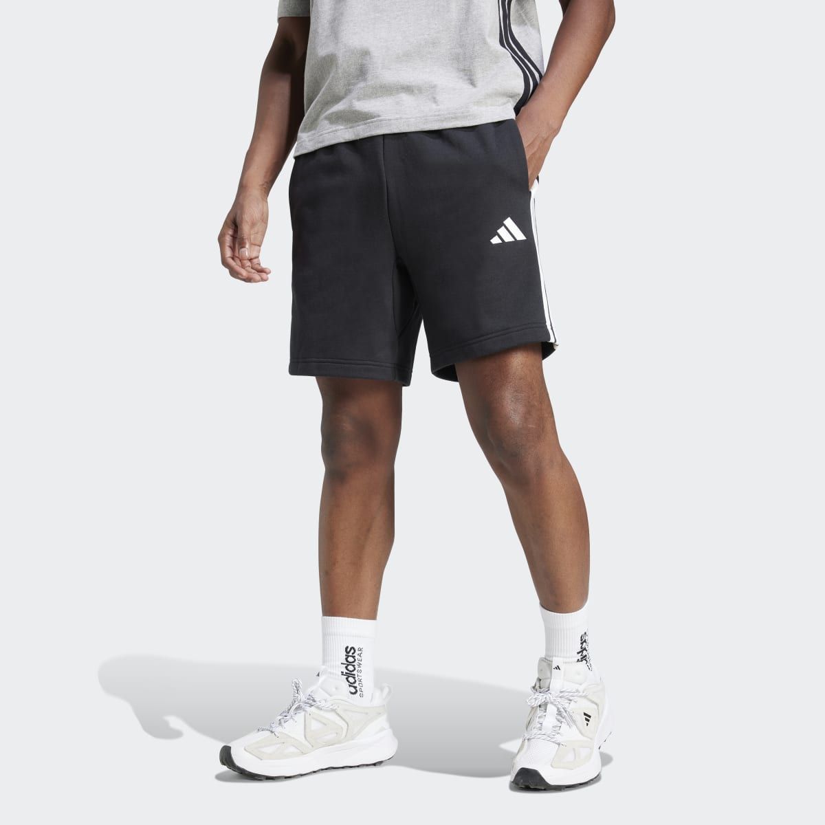 Calções de Homem Essentials French Terry 3 Faixas Preto-1