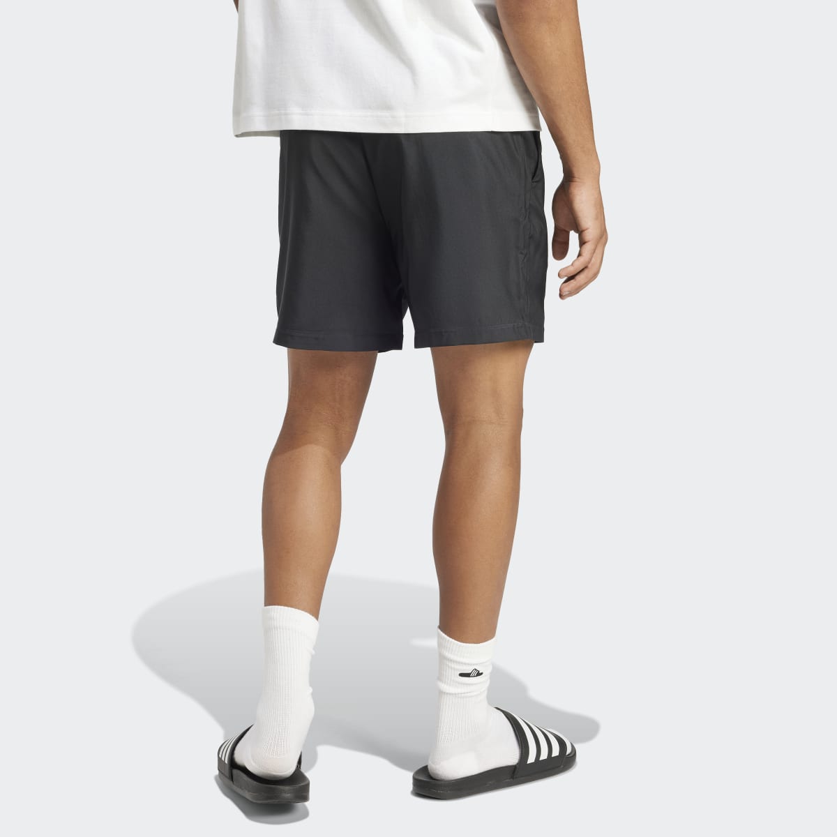 Calças de homem Essentials Adidas Preto-2