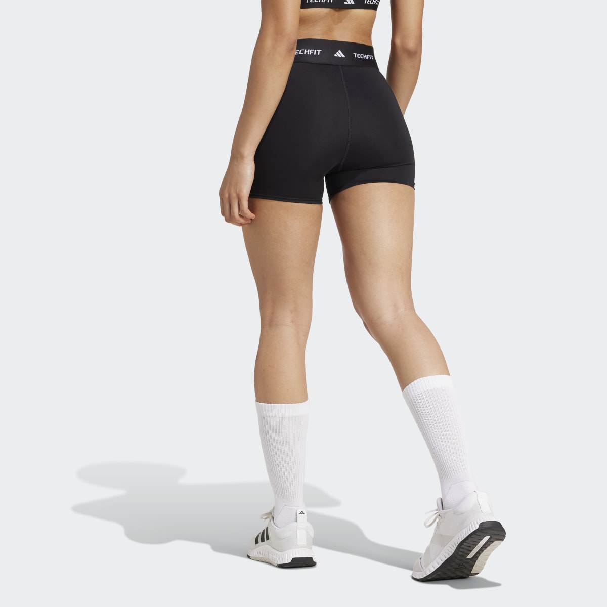 Leggings Tipo Calções de Mulher Techfit Stay In Play Preto-2