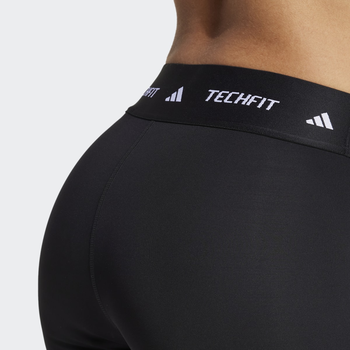 Leggings Tipo Calções de Mulher Techfit Stay In Play Preto-3