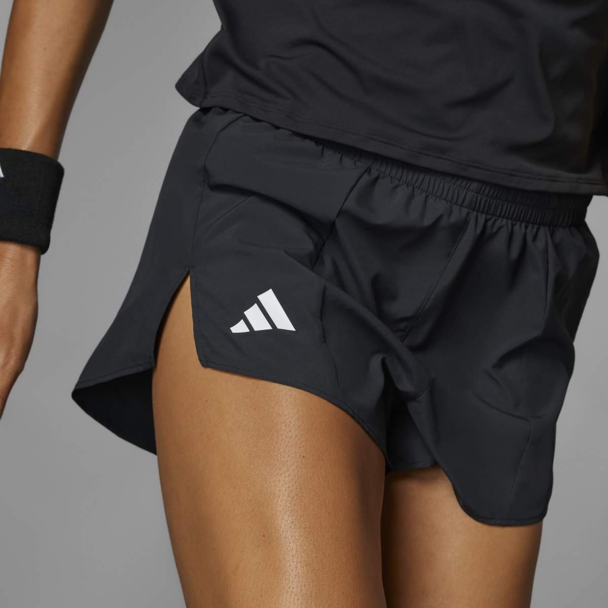 Calções de Mulher Adizero Essentials Preto-7