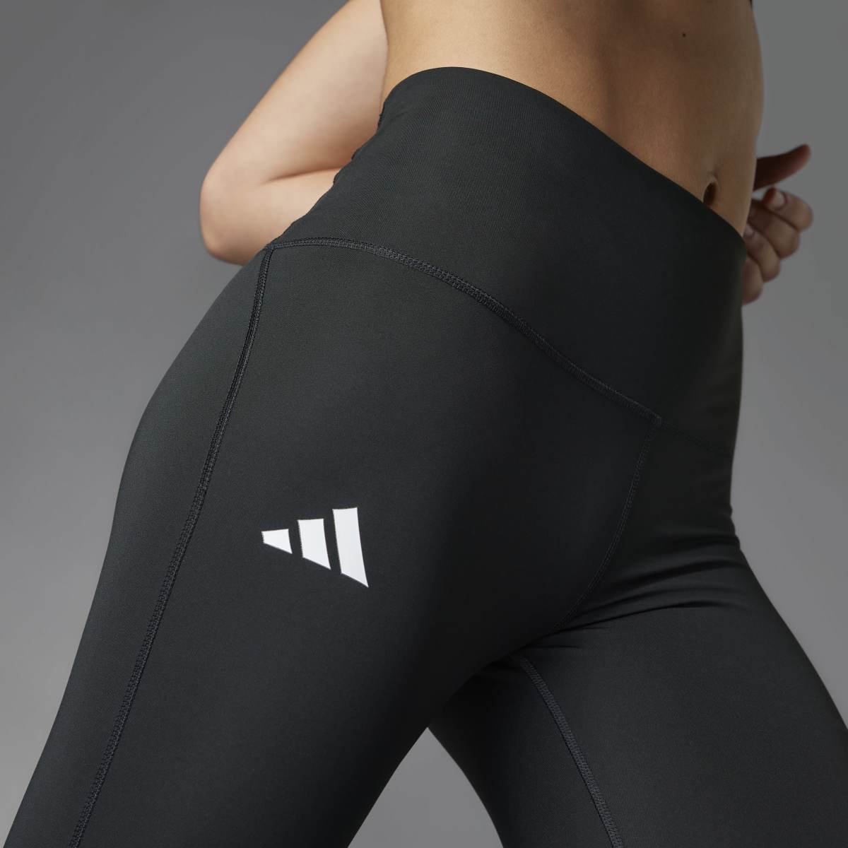 Leggings de Mulher Adizero Essentials Preto-3