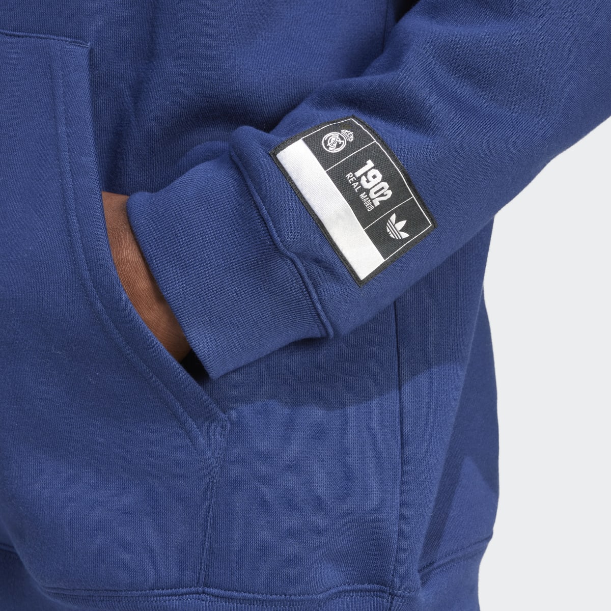 Sweatshirt de Homem com Capuz Real Madrid VRCT Azul-3