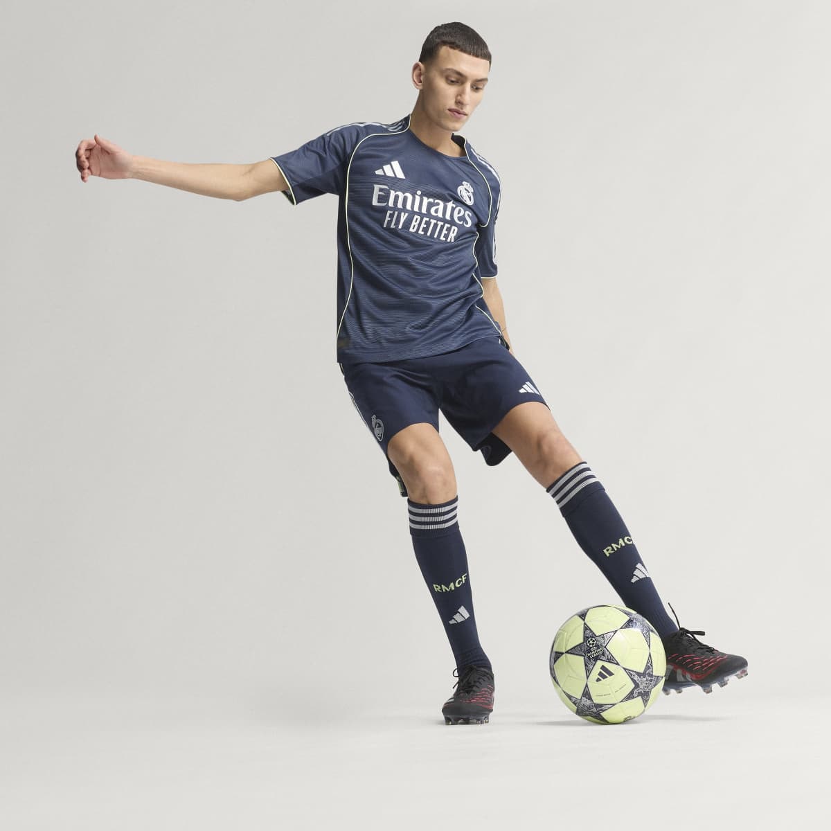 T-shirt de Homem 2.º Equipamento Real Madrid CF 2025-2026 Authentic Azul-6