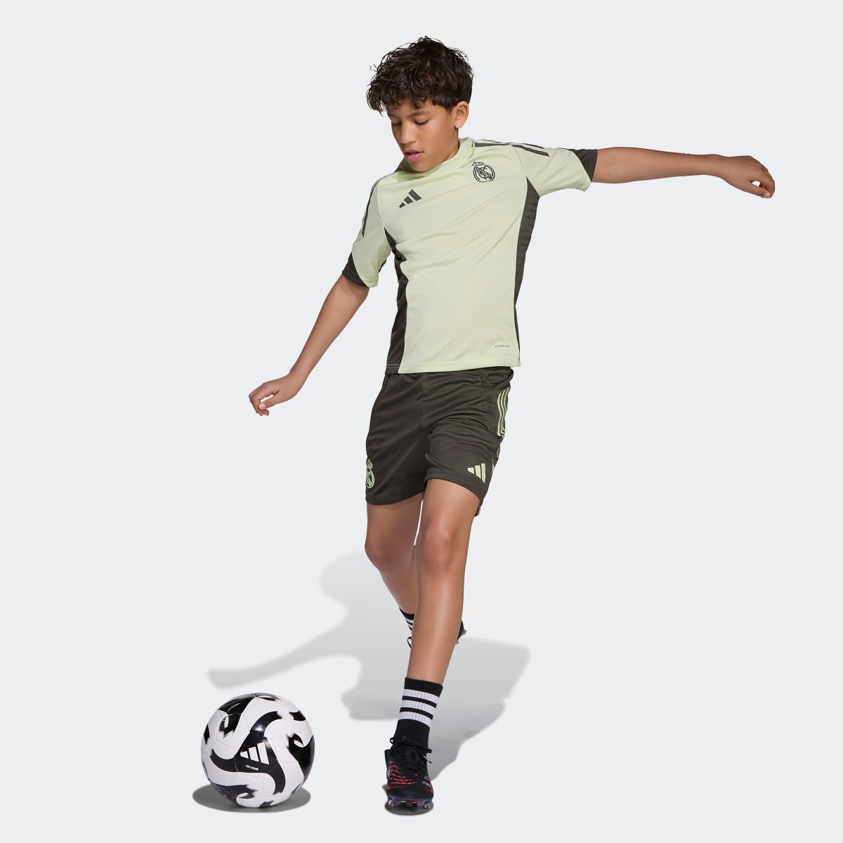T-shirt de Treino de Criança Real Madrid CF 2025-2026 Tiro 25 Competition Verde-5
