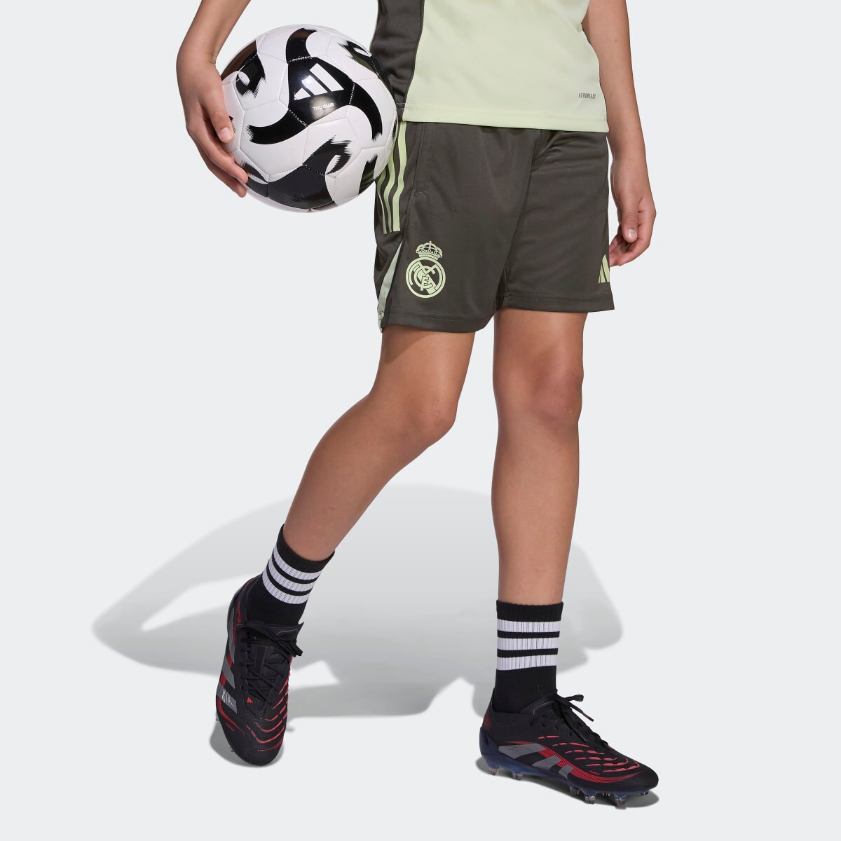 Calções de Treino de Criança Real Madrid CF 2025-2026 Tiro 25 Competition Cinzento-6