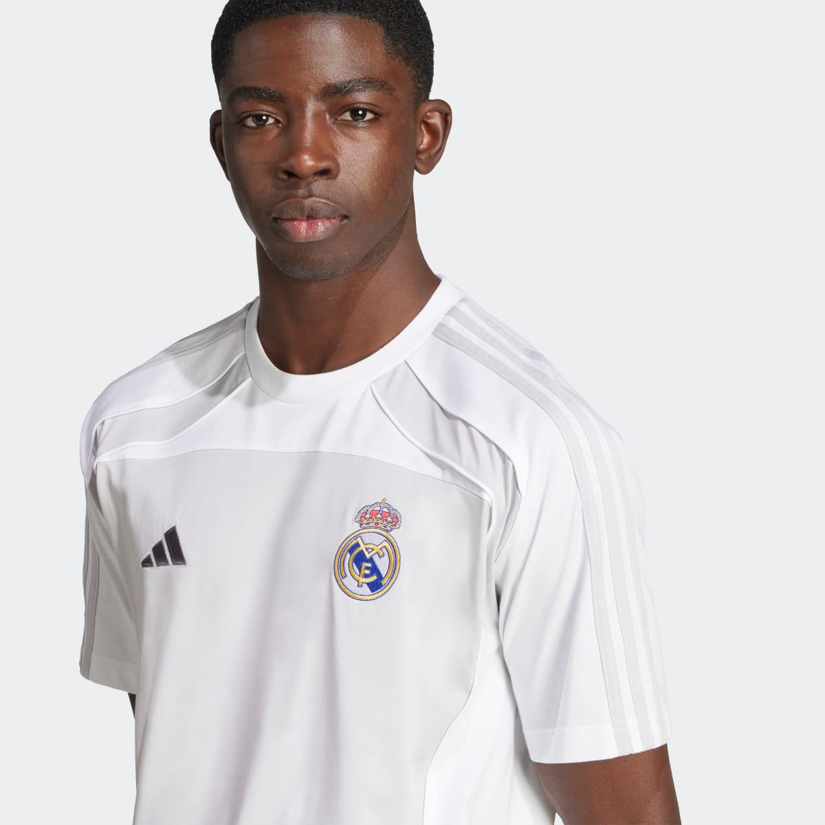 T-shirt de Homem Real Madrid CF 2025-2026 UBP Cinzento-3