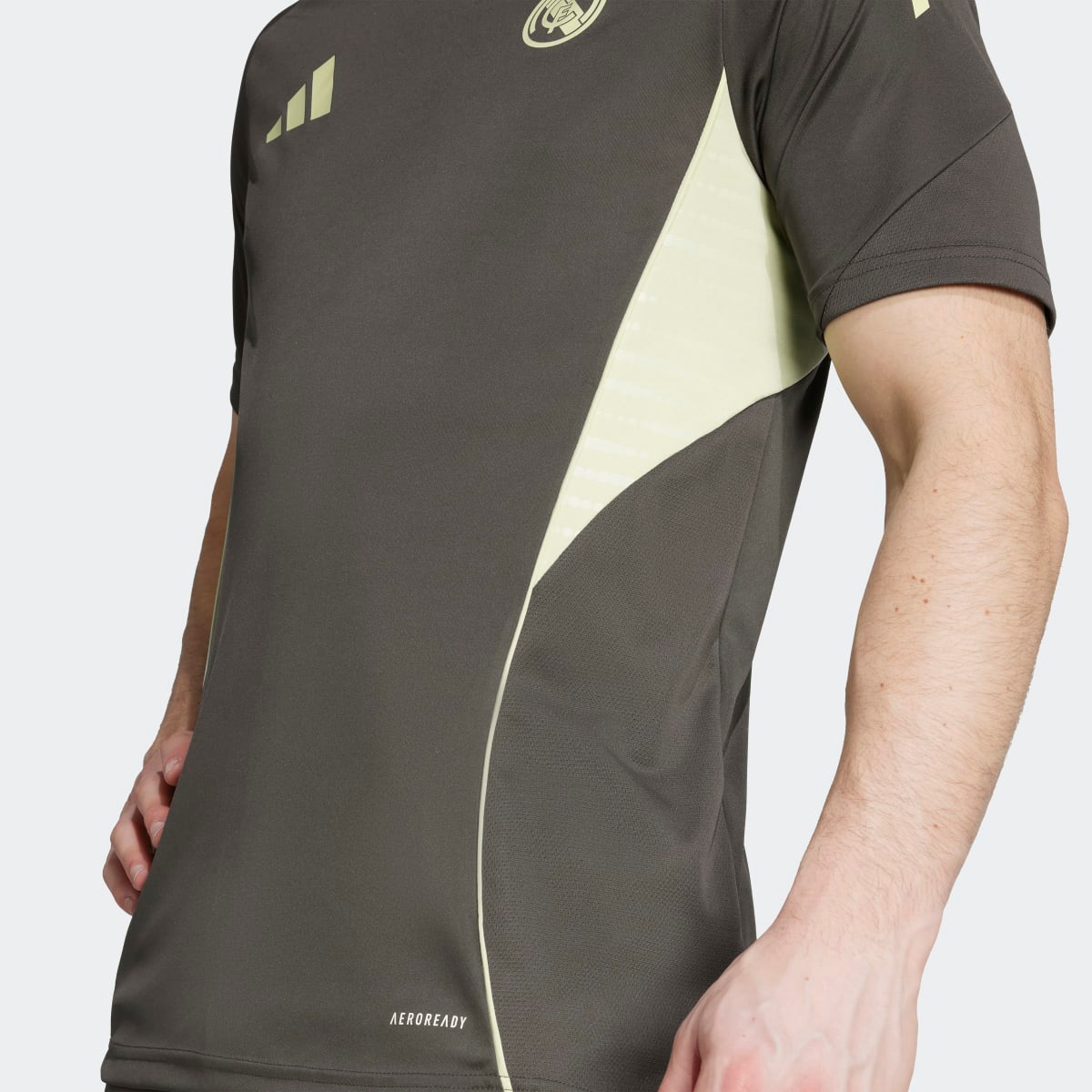 T-shirt de Treino de Homem Real Madrid CF 2025-2026 Tiro 25 Competition Cinzento-3