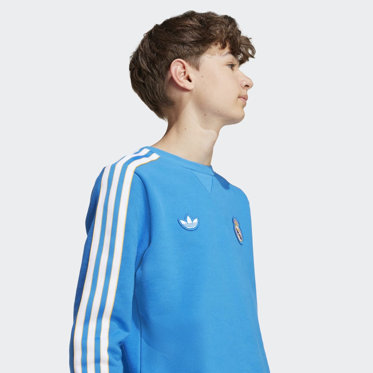 Sweatshirt de Criança Real Madrid CF Originals Azul-7