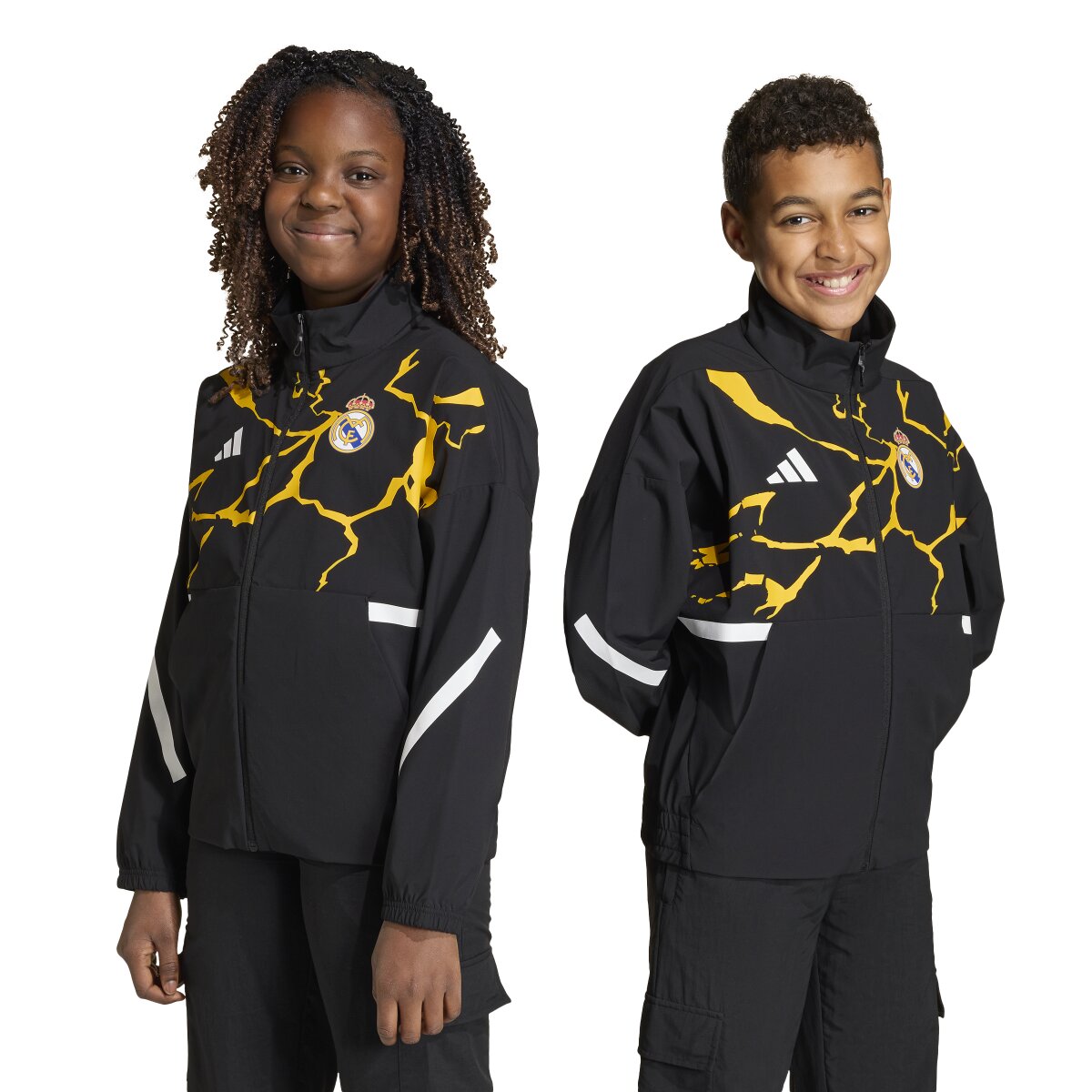 Sweatshirt de Criança Real Madrid CF 2025-2026 Pre Match Marvel Avengers Z.N.E. Anthem Jacket Preto-8