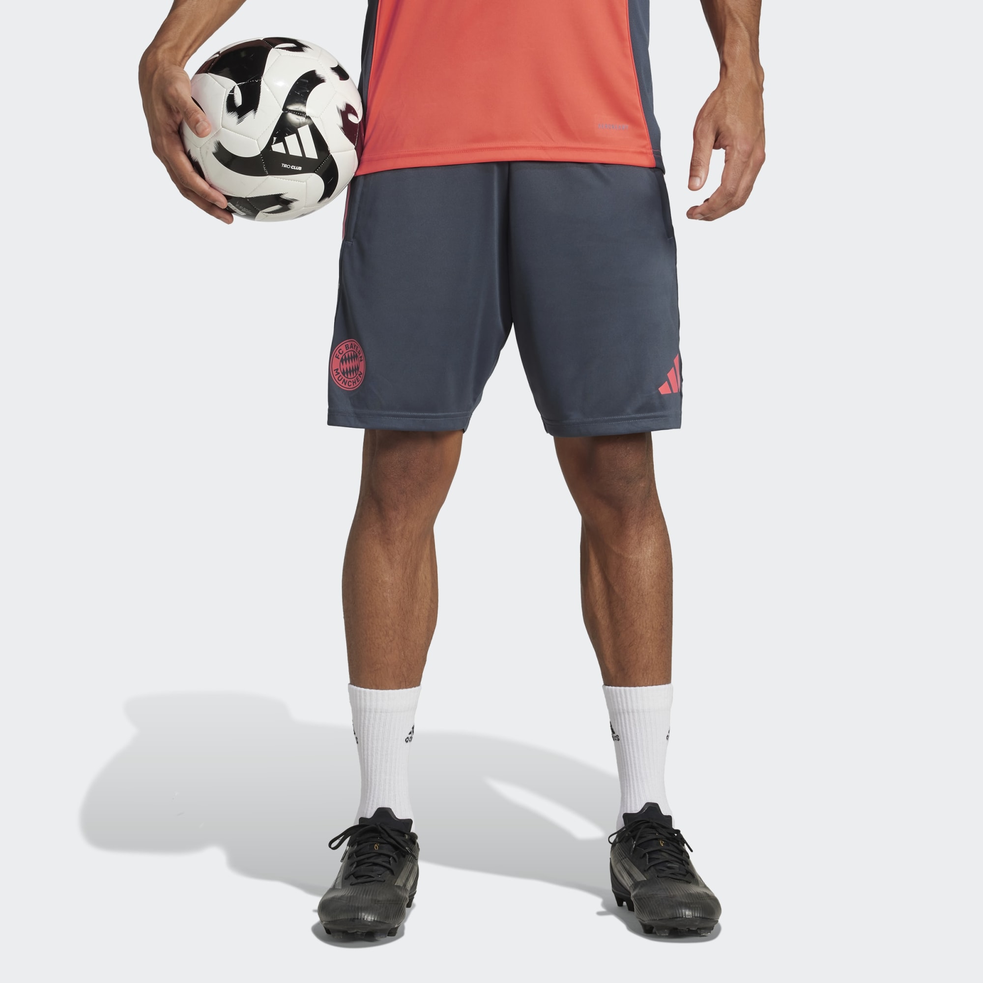 Imagem 0 de Calções de Homem FC Bayern Munich 2025-2026 Tiro 25 Competition