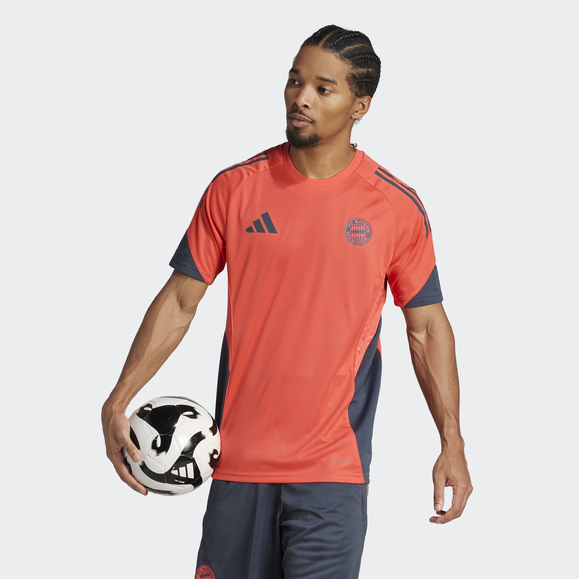 Imagem 0 de T-shirt de Homem FC Bayern Munich 2025-2026 Tiro 25 Competition