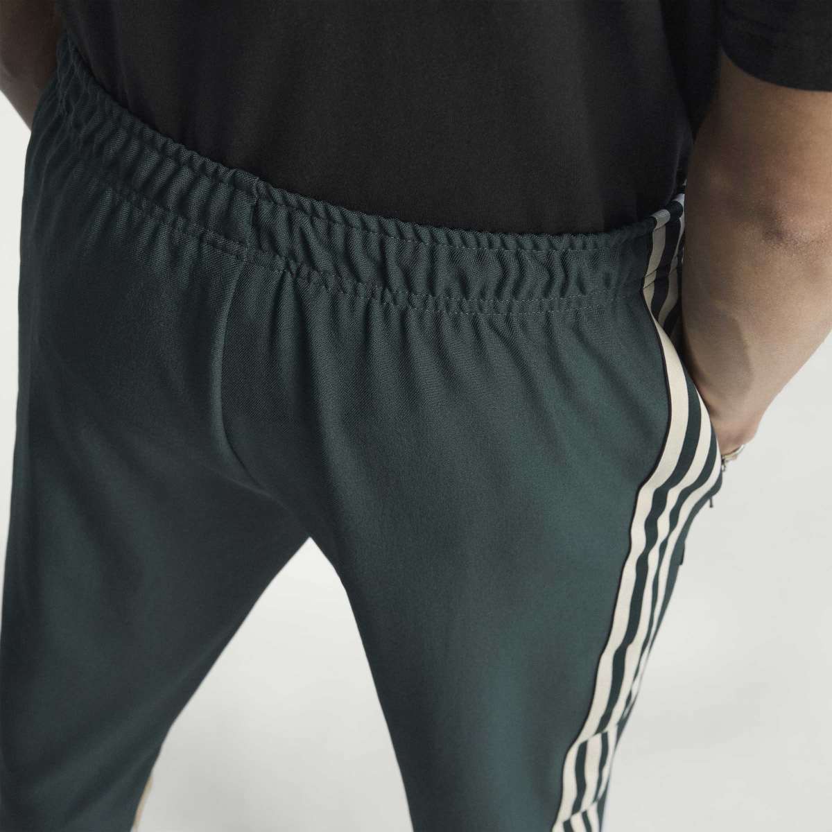Calças de Homem Juventus FC 2025-2026 Terrace Icons Originals Verde-13