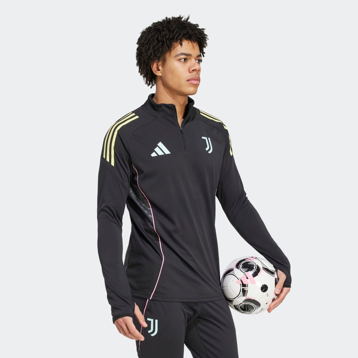 T-shirt de Homem Juventus FC 2025-2026 Tiro 25 Competition Preto-6