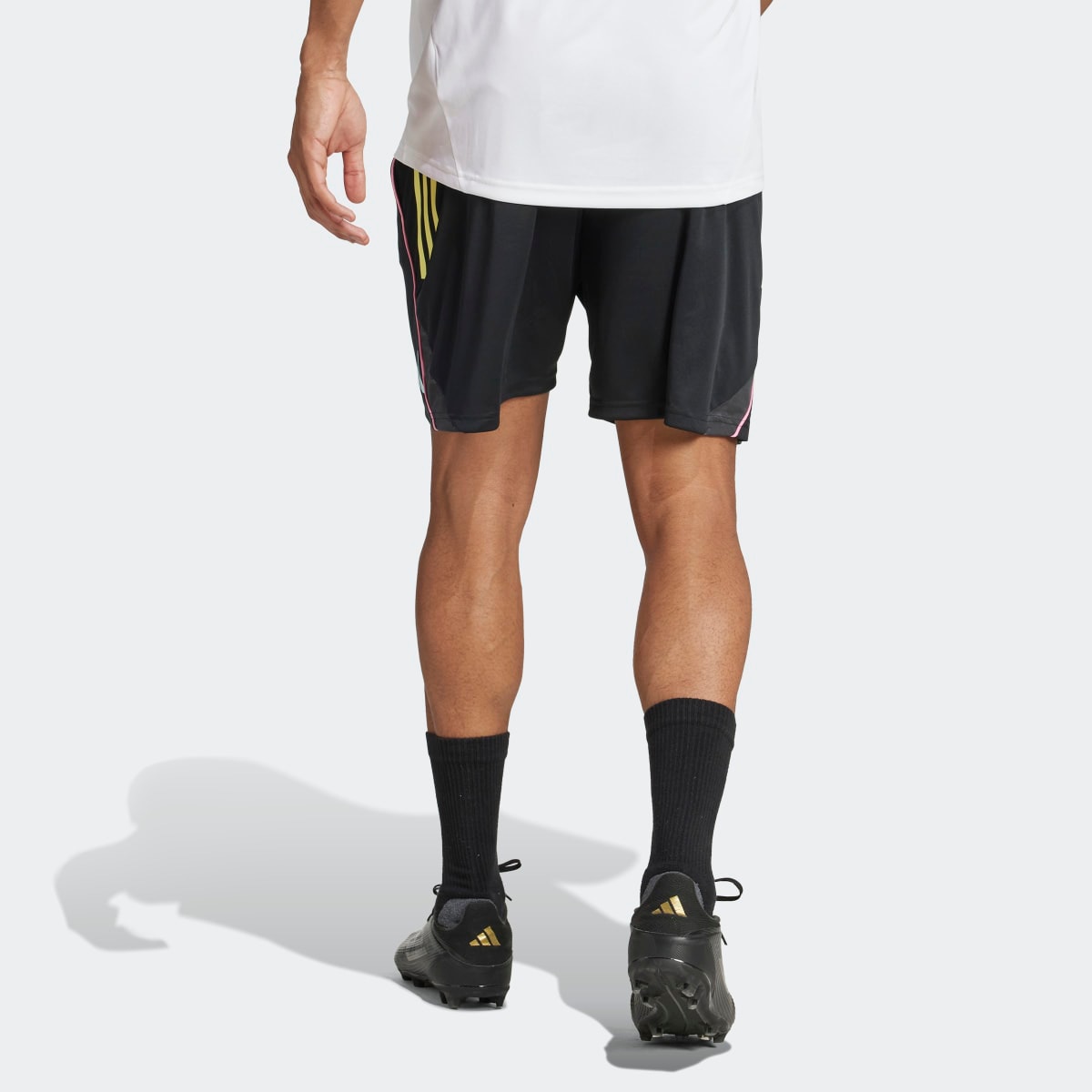 Calções de Homem Juventus FC 2025-2026 Tiro 25 Competition Preto-2