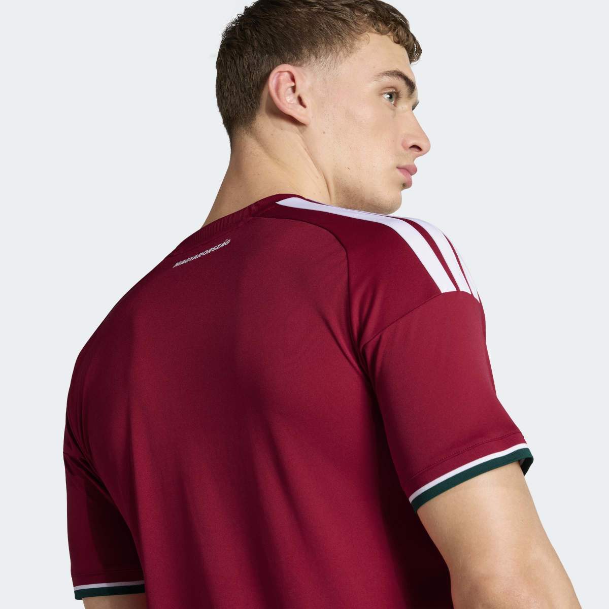 T-shirt de Homem 1.º Equipamento Hungria Mundial 2026 Vermelho-5