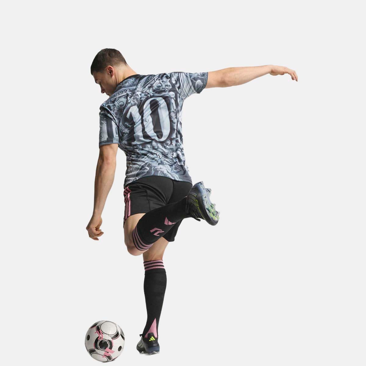 T-shirt de Homem Juventus FC 2025-2026 Pre Match Preto-14