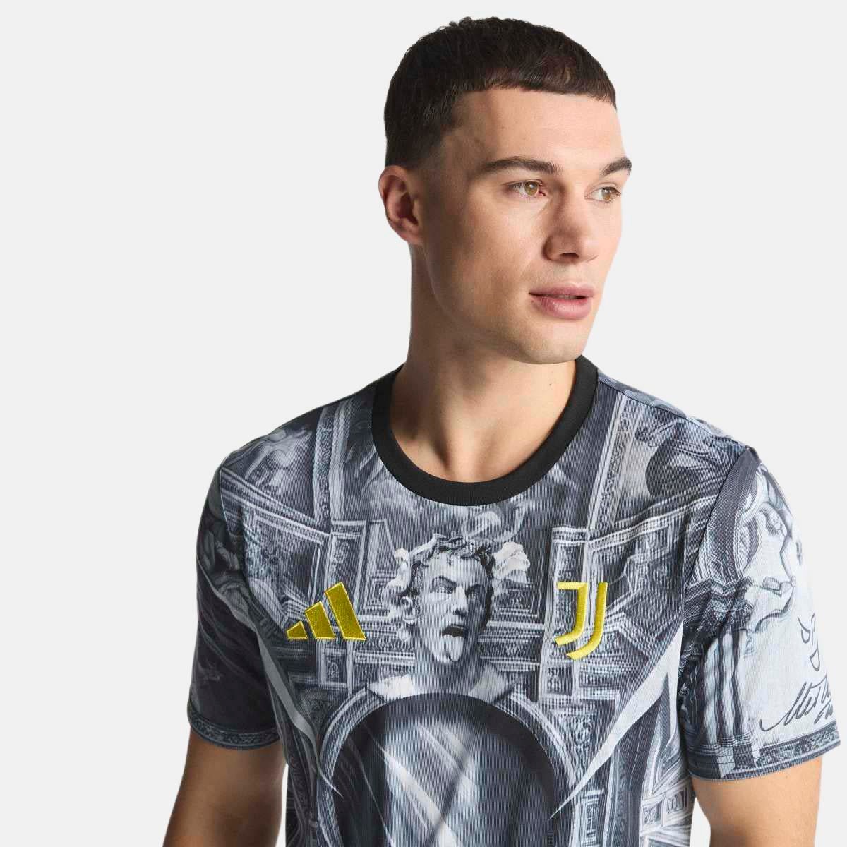 T-shirt de Homem Juventus FC 2025-2026 Pre Match Preto-18