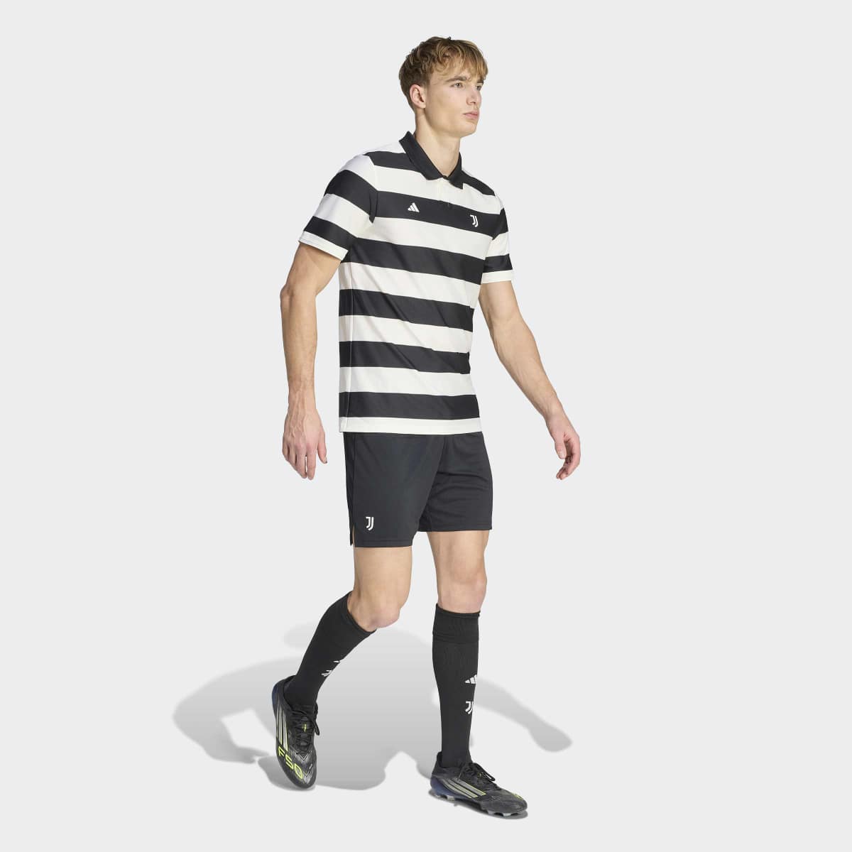 T-shirt de Homem Juventus FC 2025-2026 Sgura Authentic Preto / Branco-3