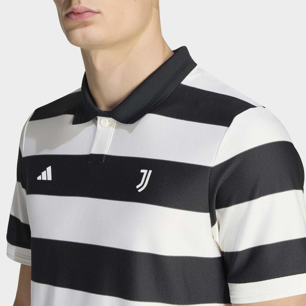 T-shirt de Homem Juventus FC 2025-2026 Sgura Authentic Preto / Branco-5