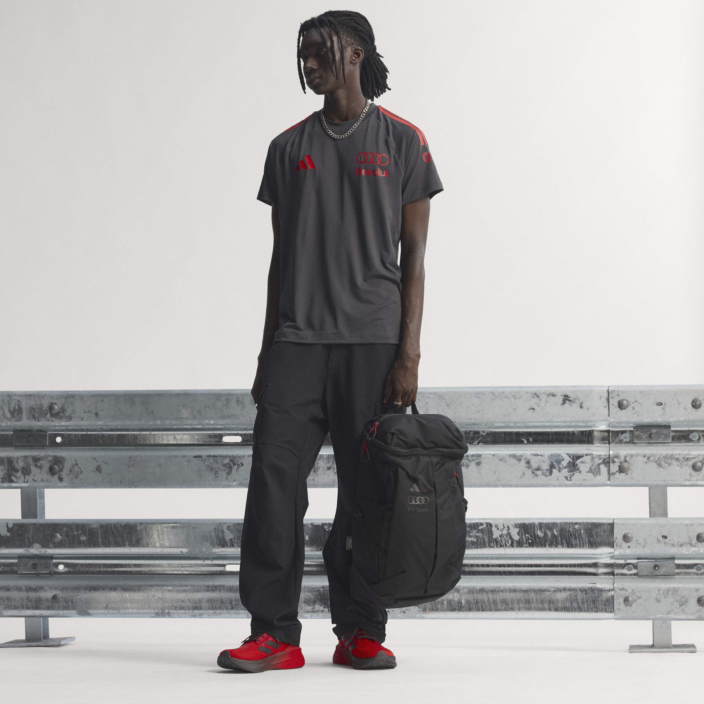 T-shirt de Homem Audi F1 2026 Preto / Vermelho-9