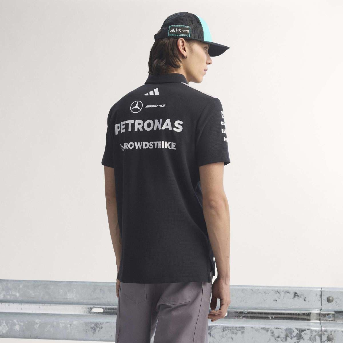 Polo de Homem Mercedes F1 2026 Preto-6