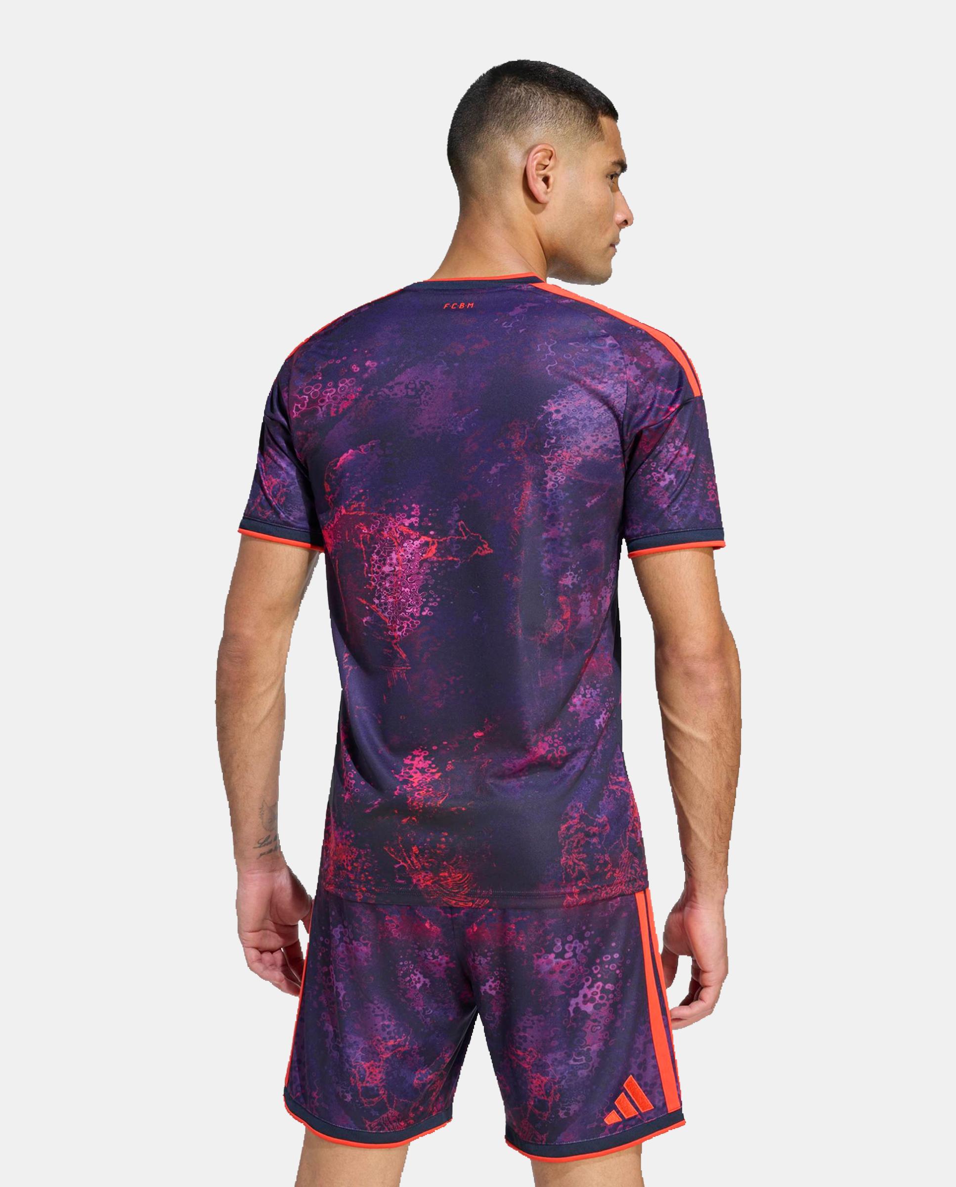 T-shirt de Homem 3.º Equipamento Bayern Munich 2026-2027 Multicolor-2