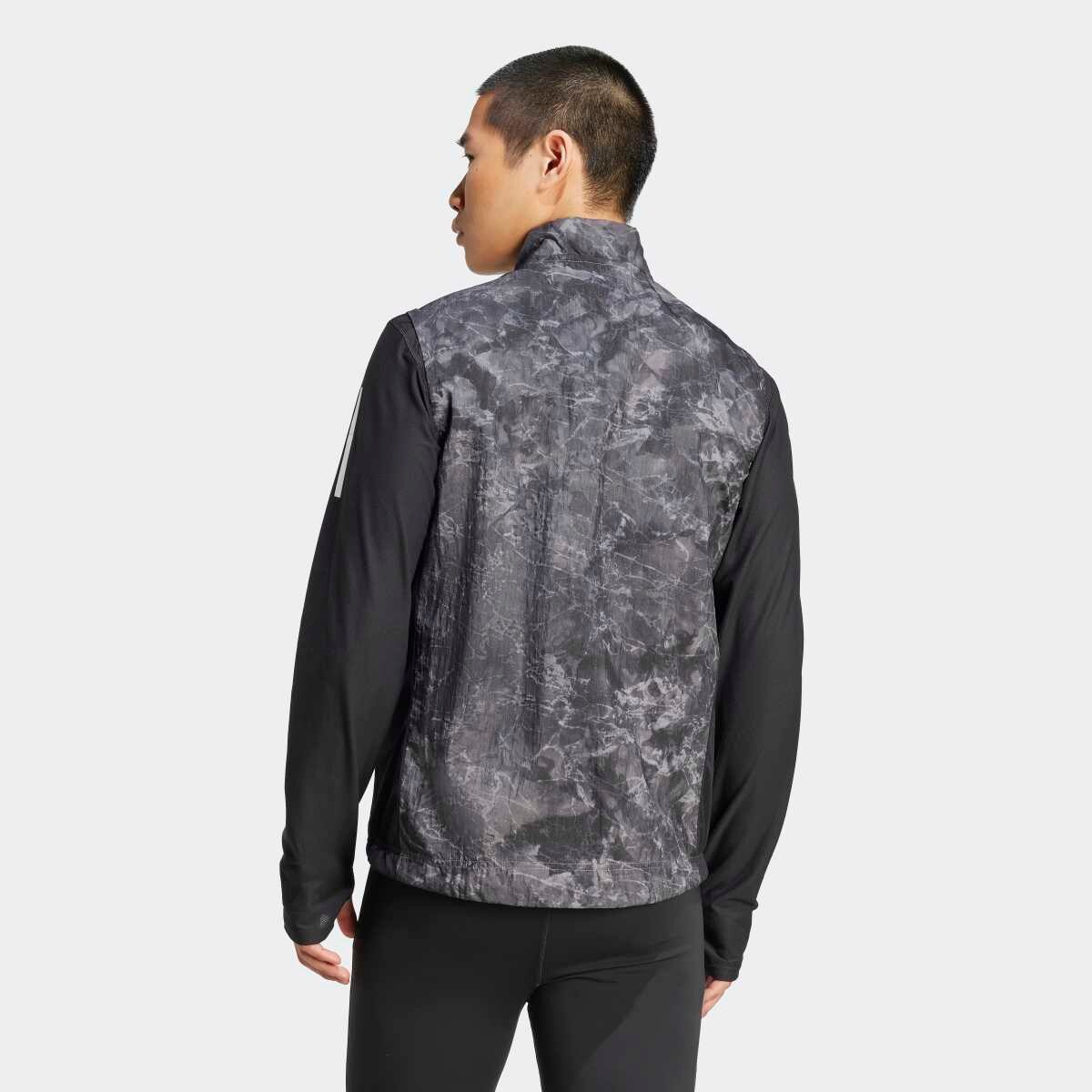 Colete Corta-Vento de Homem Own The Run Spray Dye Cinzento-2