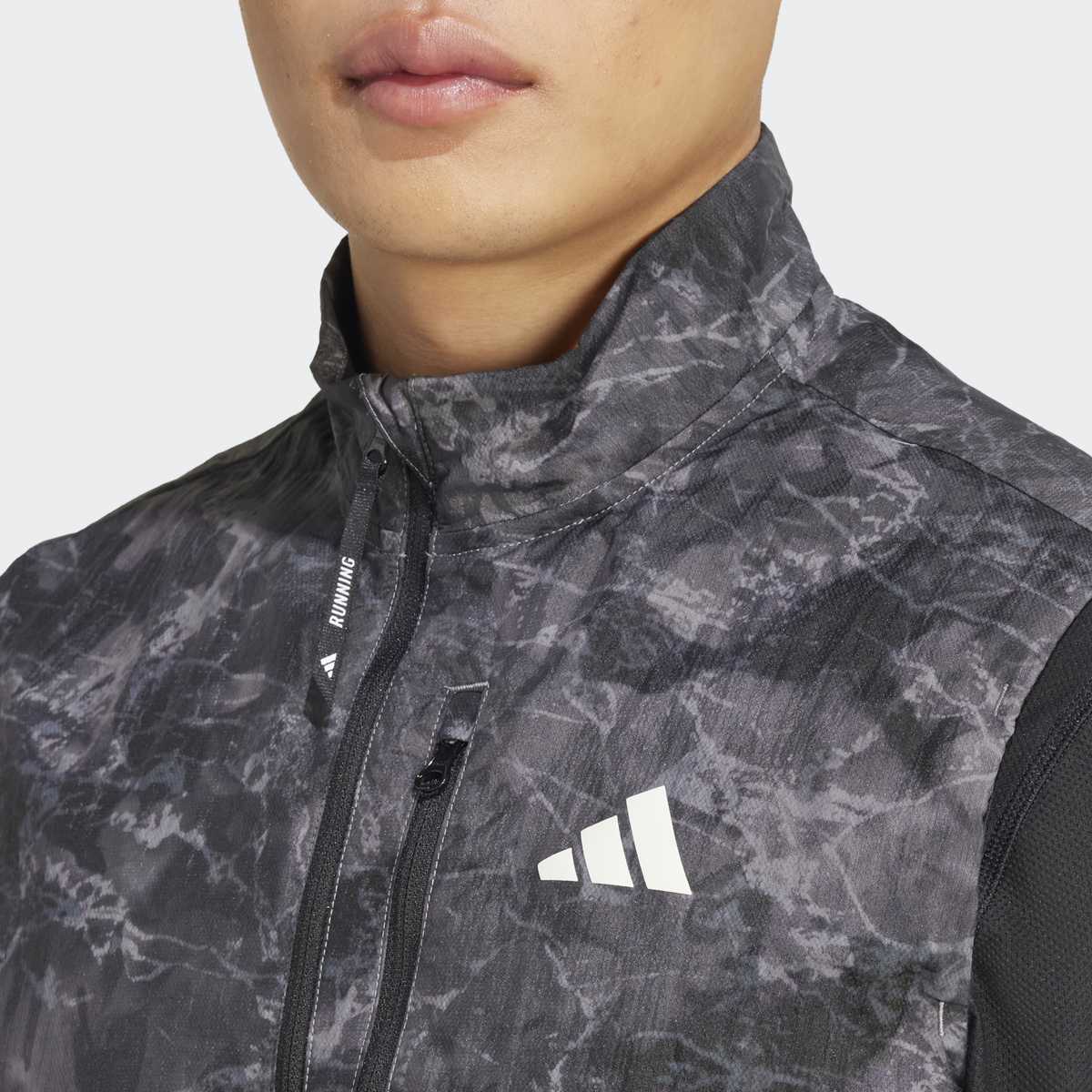Colete Corta-Vento de Homem Own The Run Spray Dye Cinzento-4