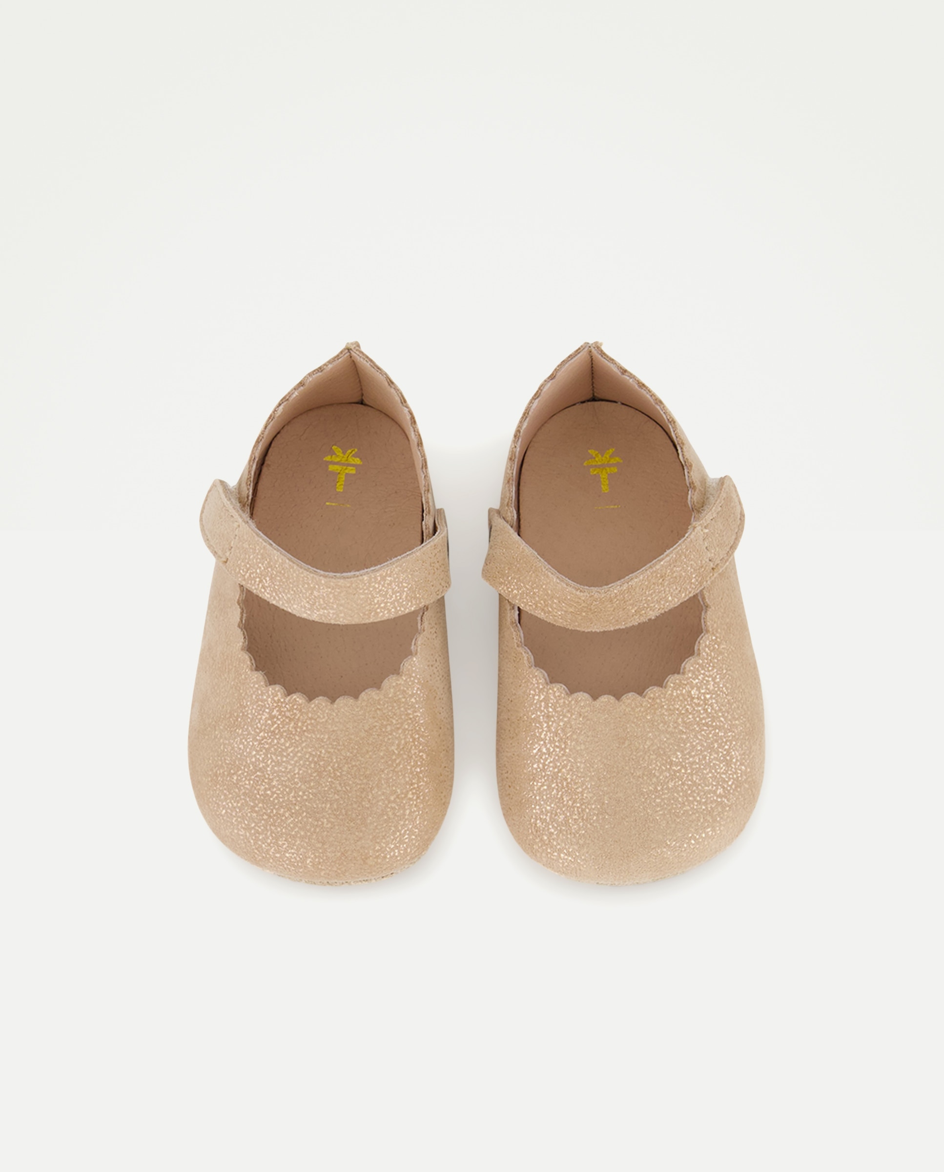 Sapatos de Presilha de Bebé com Ondas e Fecho Aderente Coconut El Corte Inglés 391 Ouro Velho-4