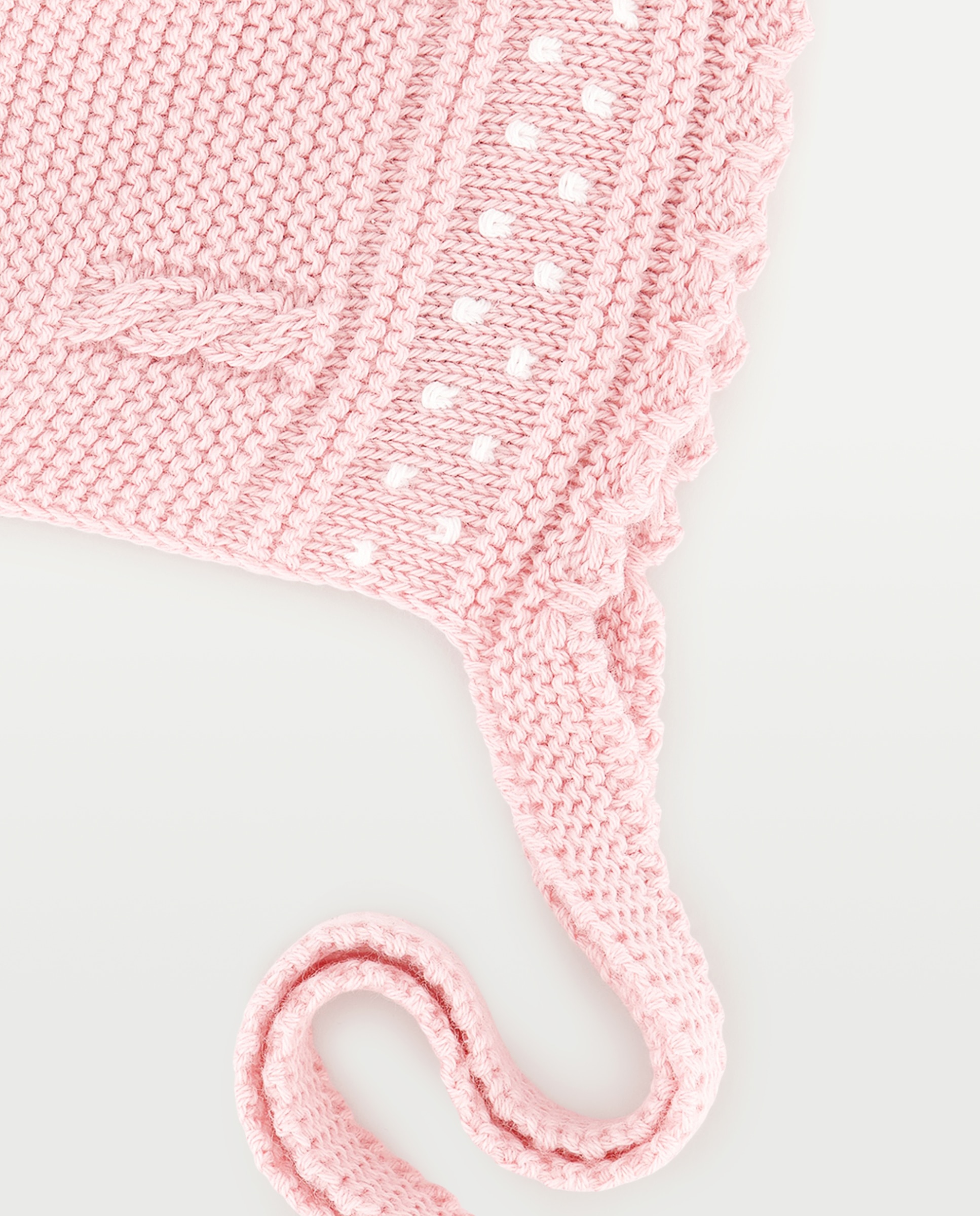 Touca de Tricot com Relevos e Malha do Cabo com Folhos de Bebé 200 Rosa-2