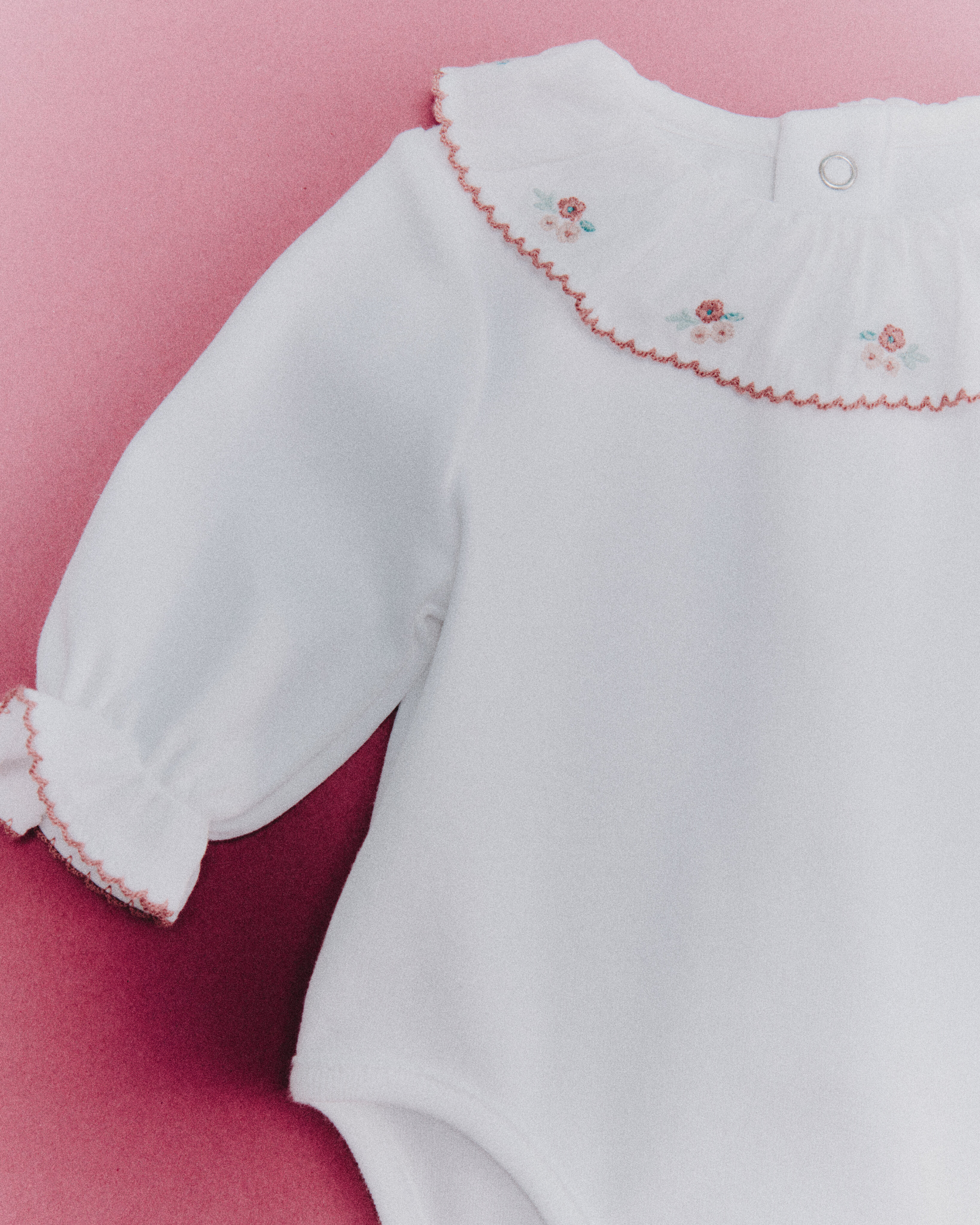 Body de Bebé com Manga Comprida e Bordado Floral Branco-6