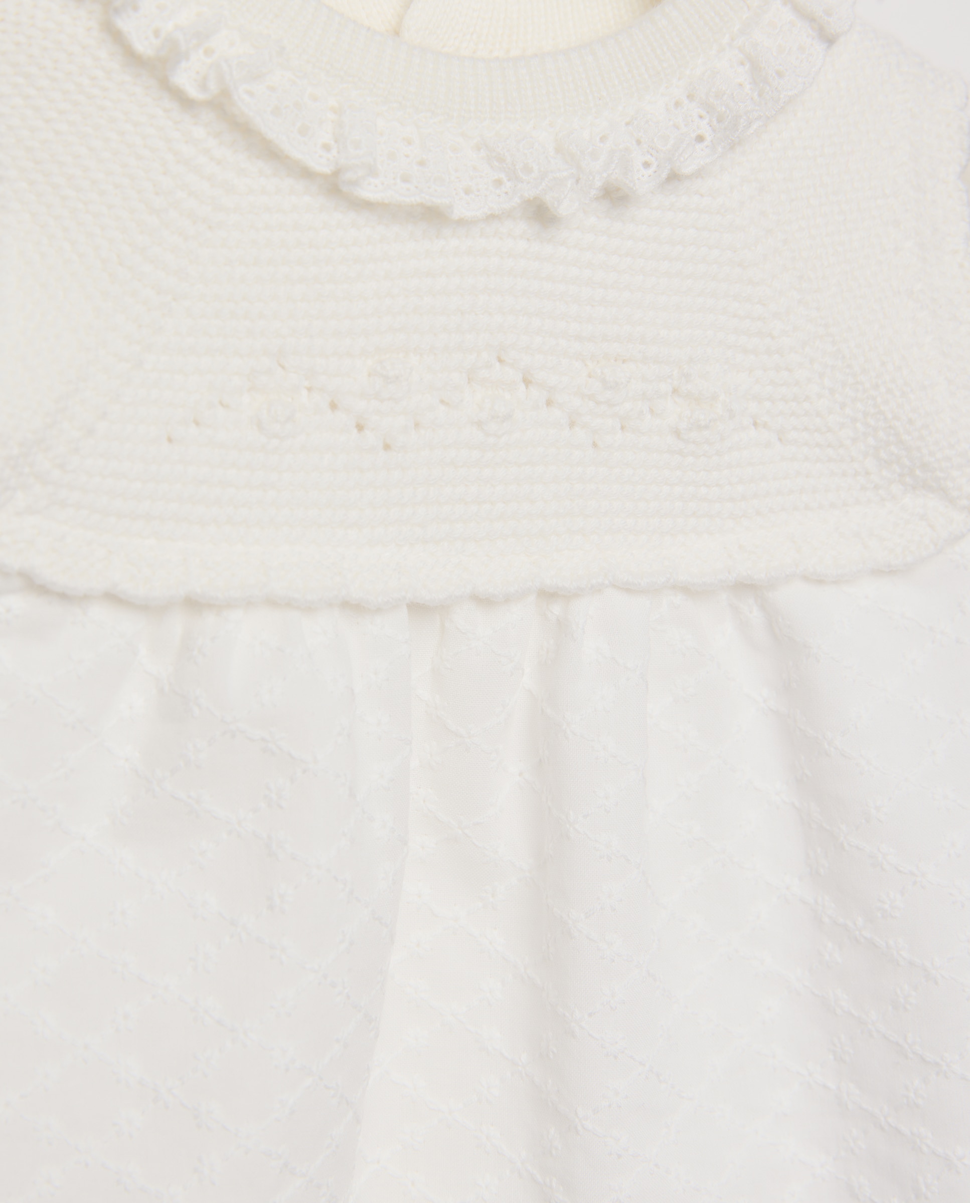 Cueiro Curto de Tricot de Bebé sem Mangas e com Bordado Suíço Coconut El Corte Inglés Branco-3