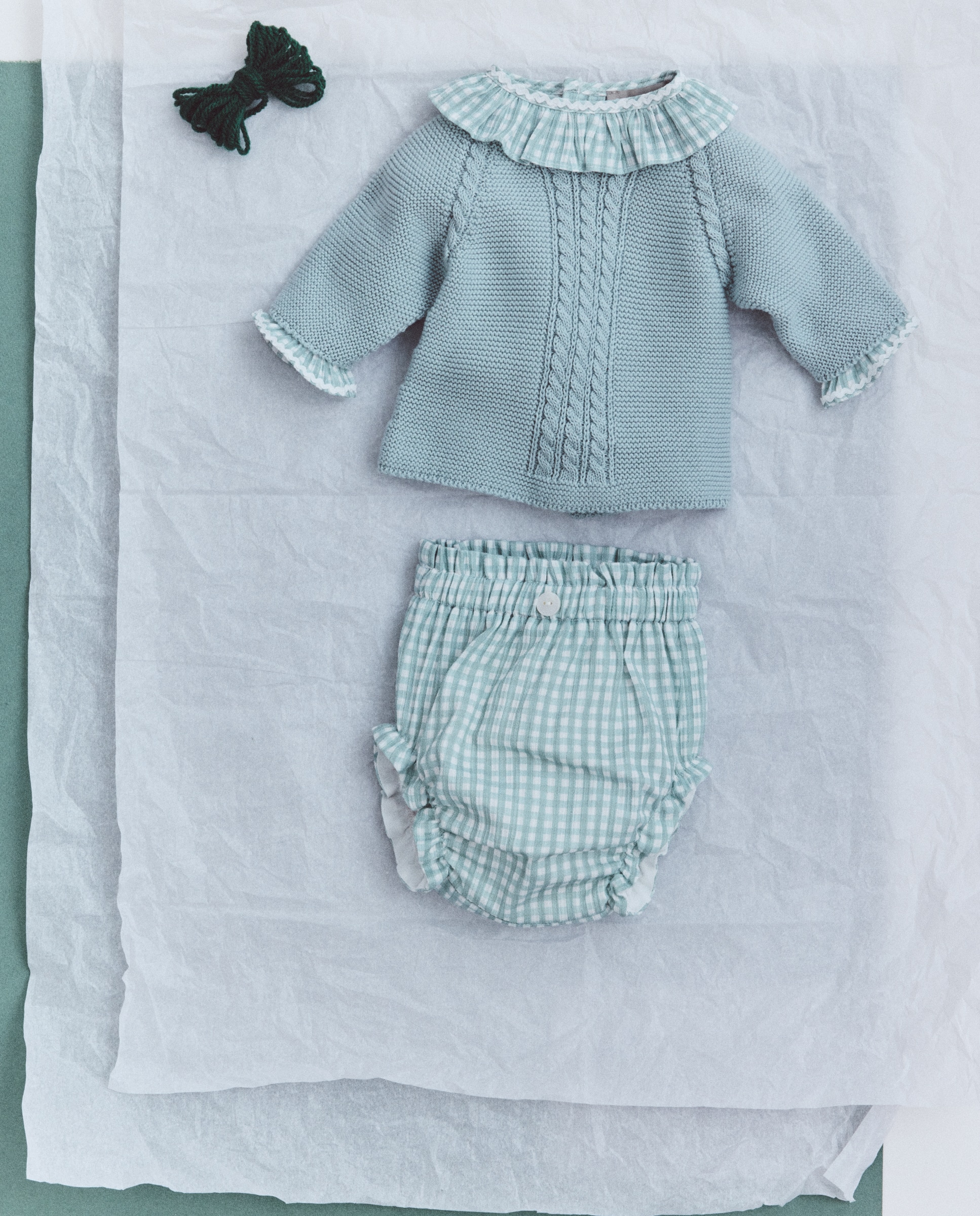 Camisola de Malha com Decote Redondo e Fantasia de Malha do Cabo na Bainha de Bebé Coconut El Corte Inglés Verde-4