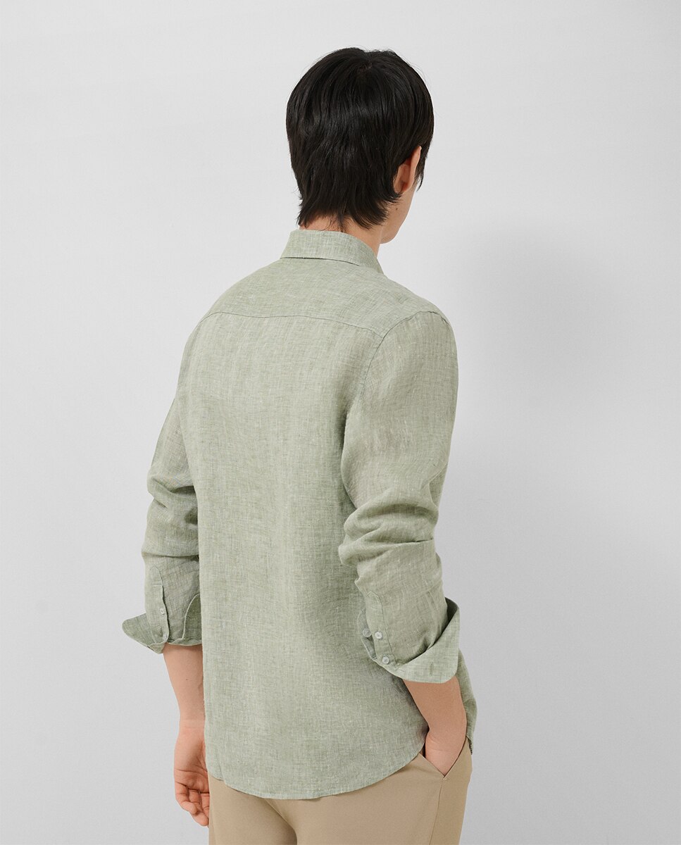 Camisa Casual Regular Fit de Linho Caqui-2