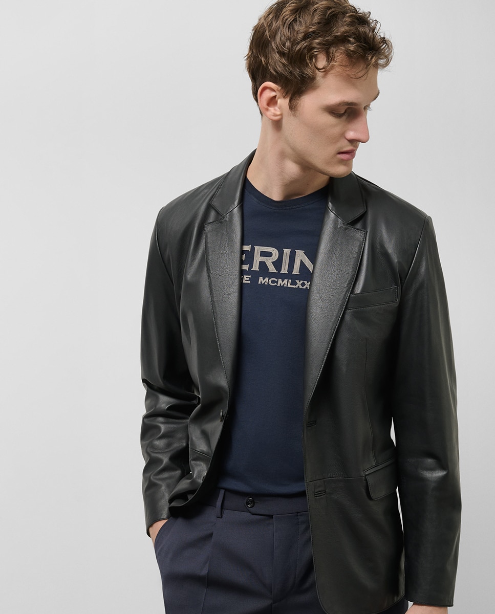 Imagem 0 de Casaco Regular Fit em Pele