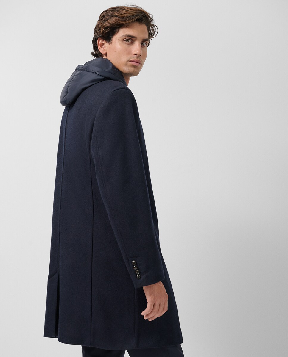 Abrigo de hombre de paño pechera desmontable · Roberto Verino · El